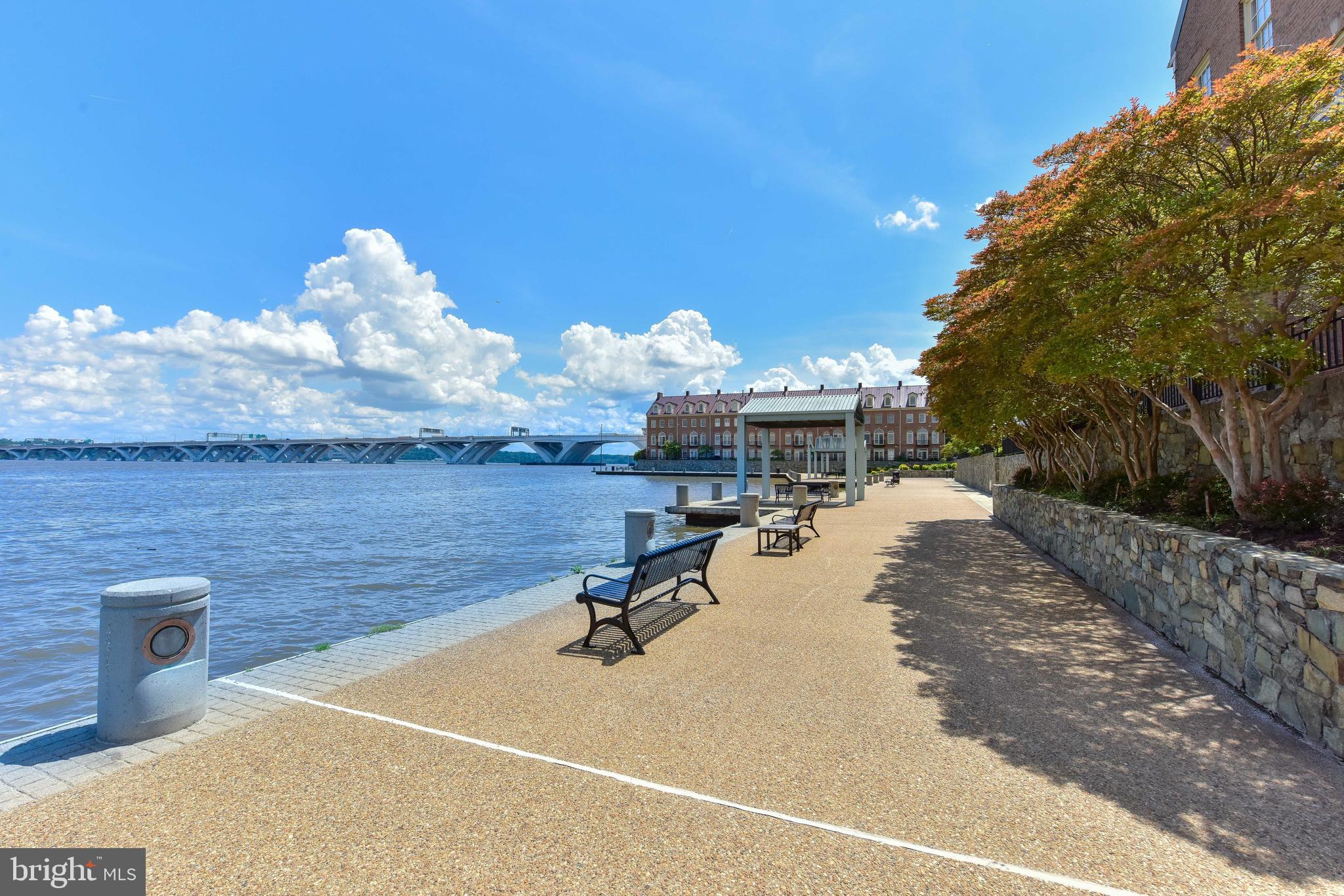 FORDS LANDING - Residential