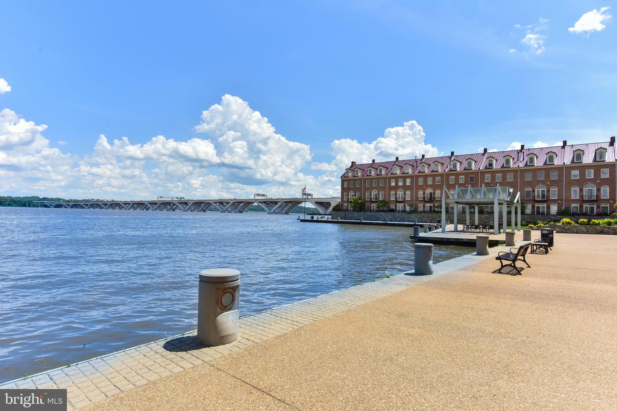 FORDS LANDING - Residential