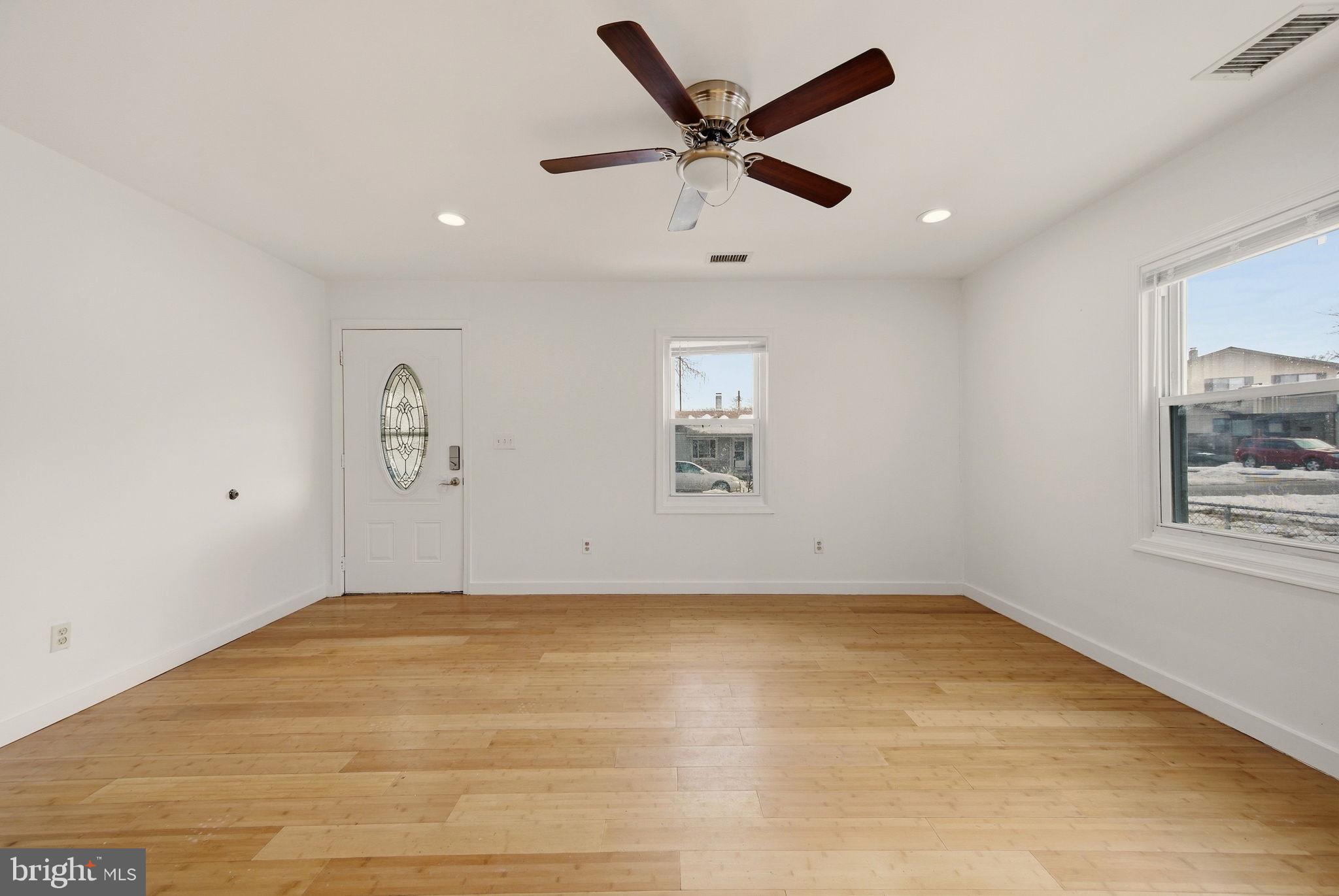 MIDDLESEX - Residential