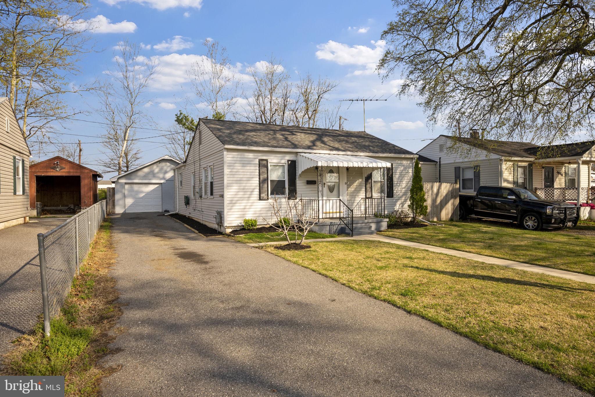 MIDDLESEX - Residential