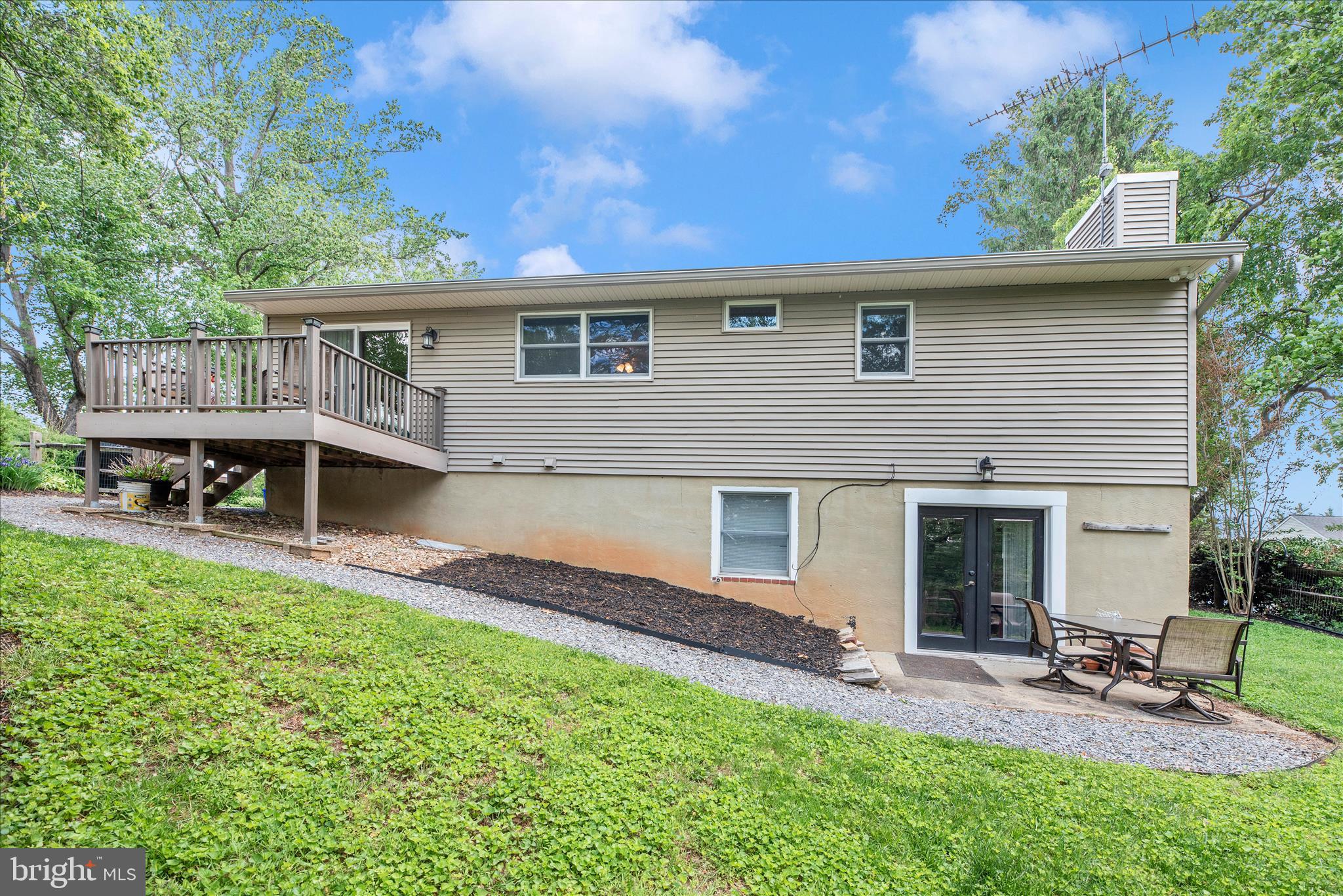 BOULDER HILL ESTATES - Residential