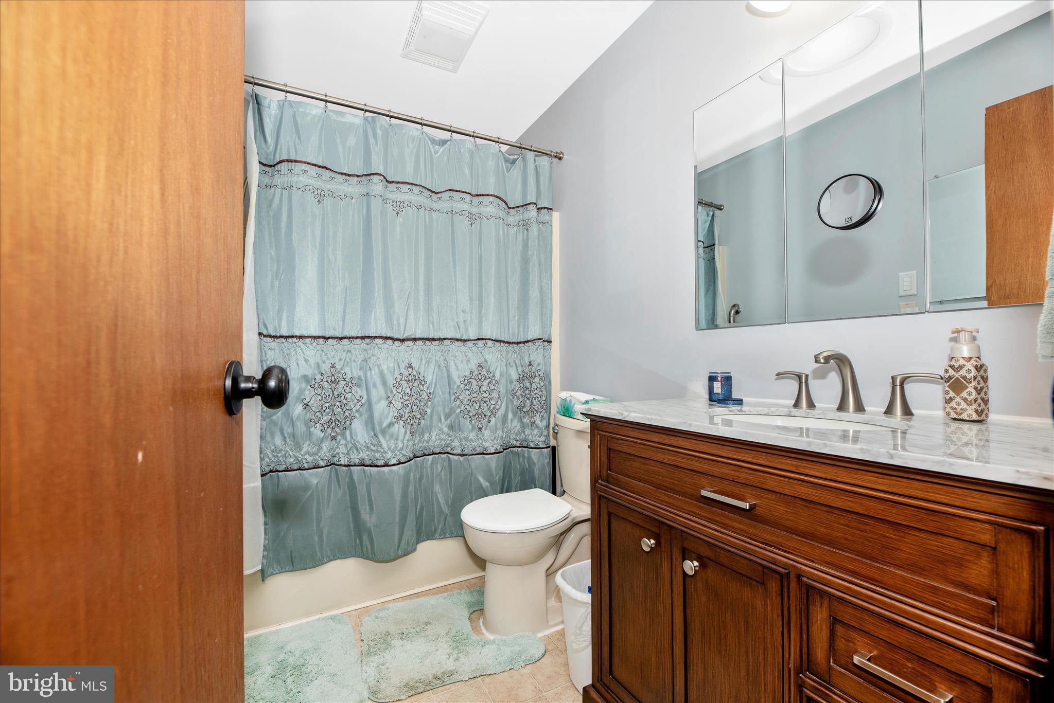 BOULDER HILL ESTATES - Residential