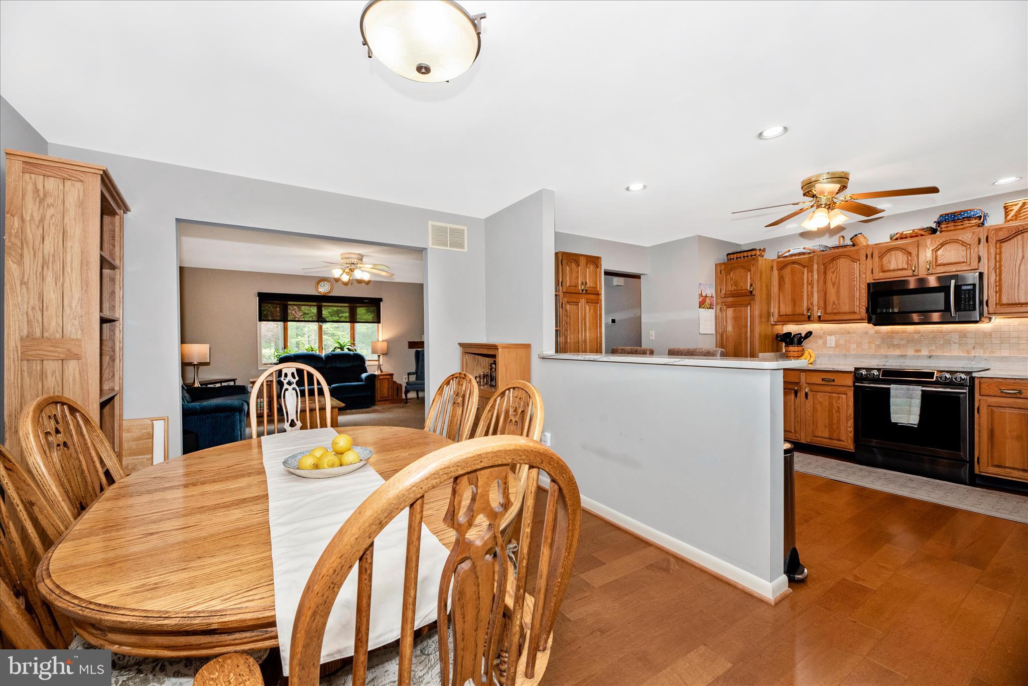 BOULDER HILL ESTATES - Residential