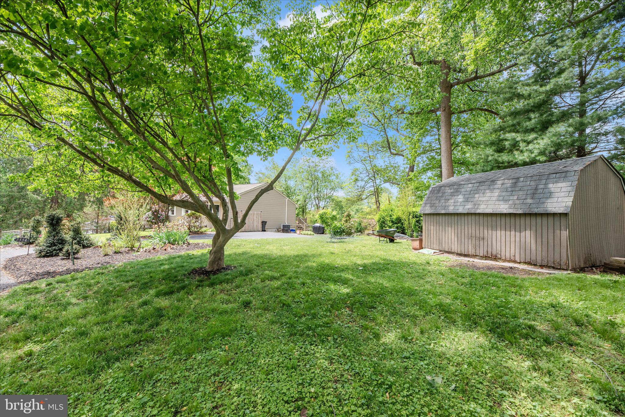 BOULDER HILL ESTATES - Residential