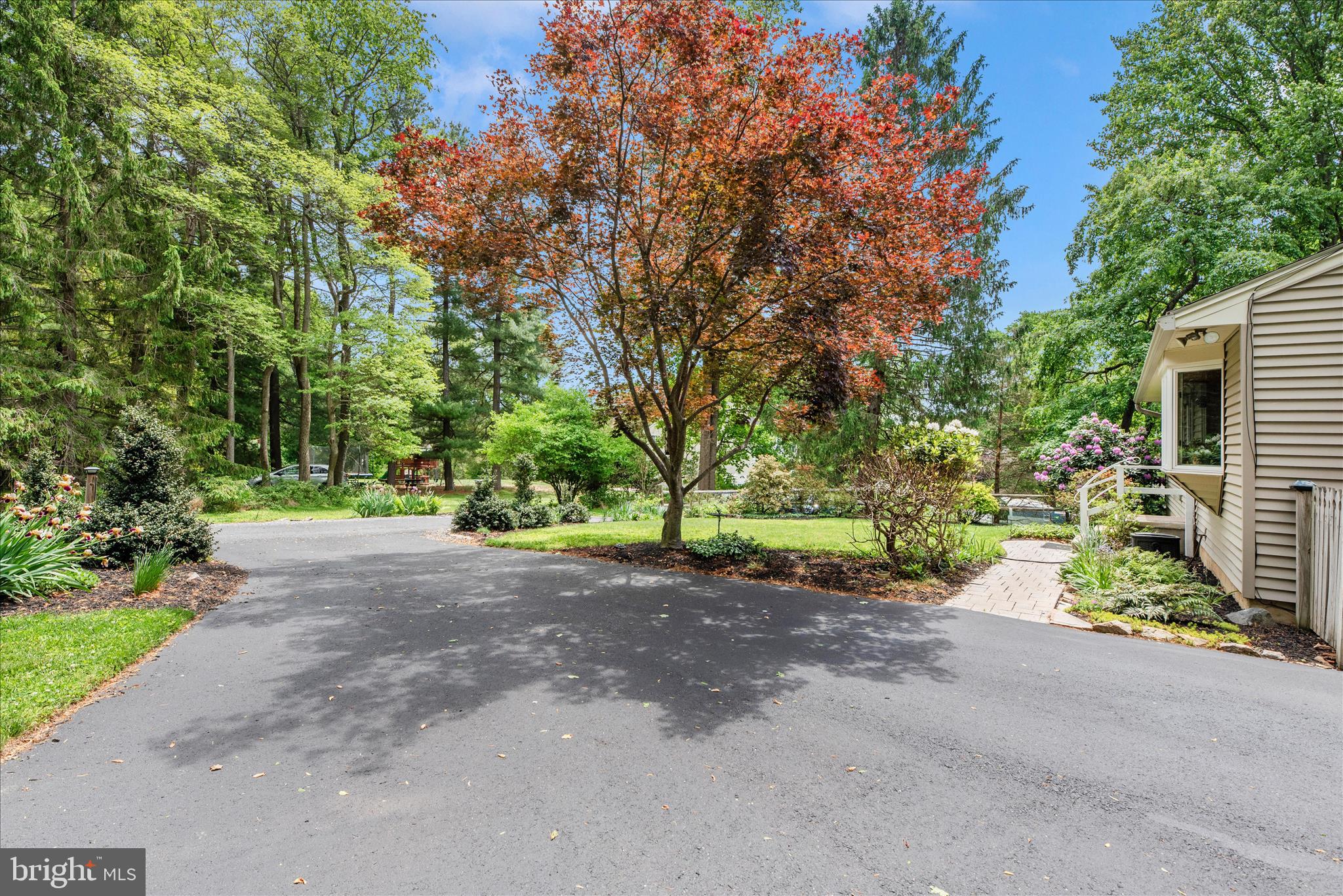 BOULDER HILL ESTATES - Residential
