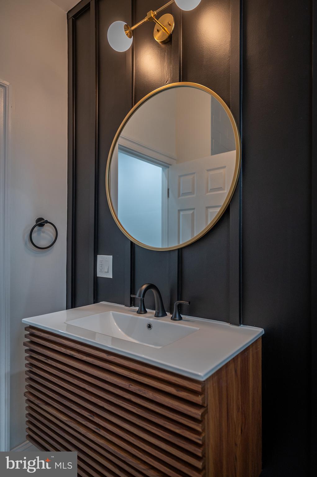 MONTEBELLO - Residential