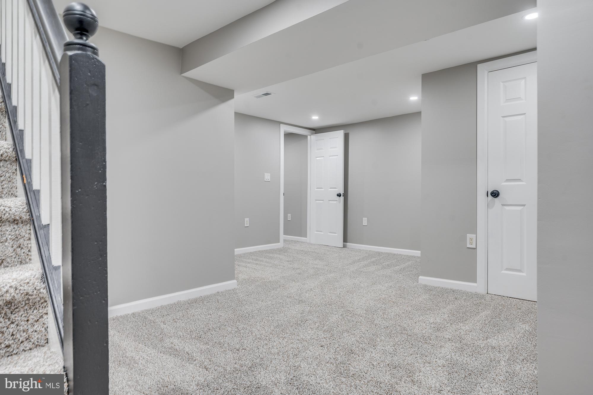 MONTEBELLO - Residential