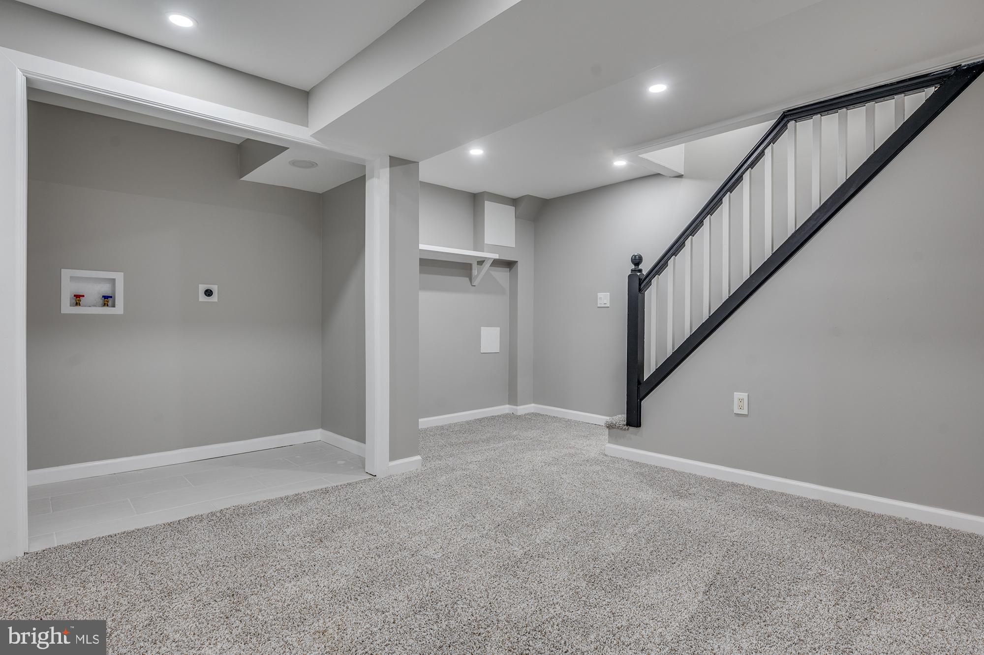 MONTEBELLO - Residential