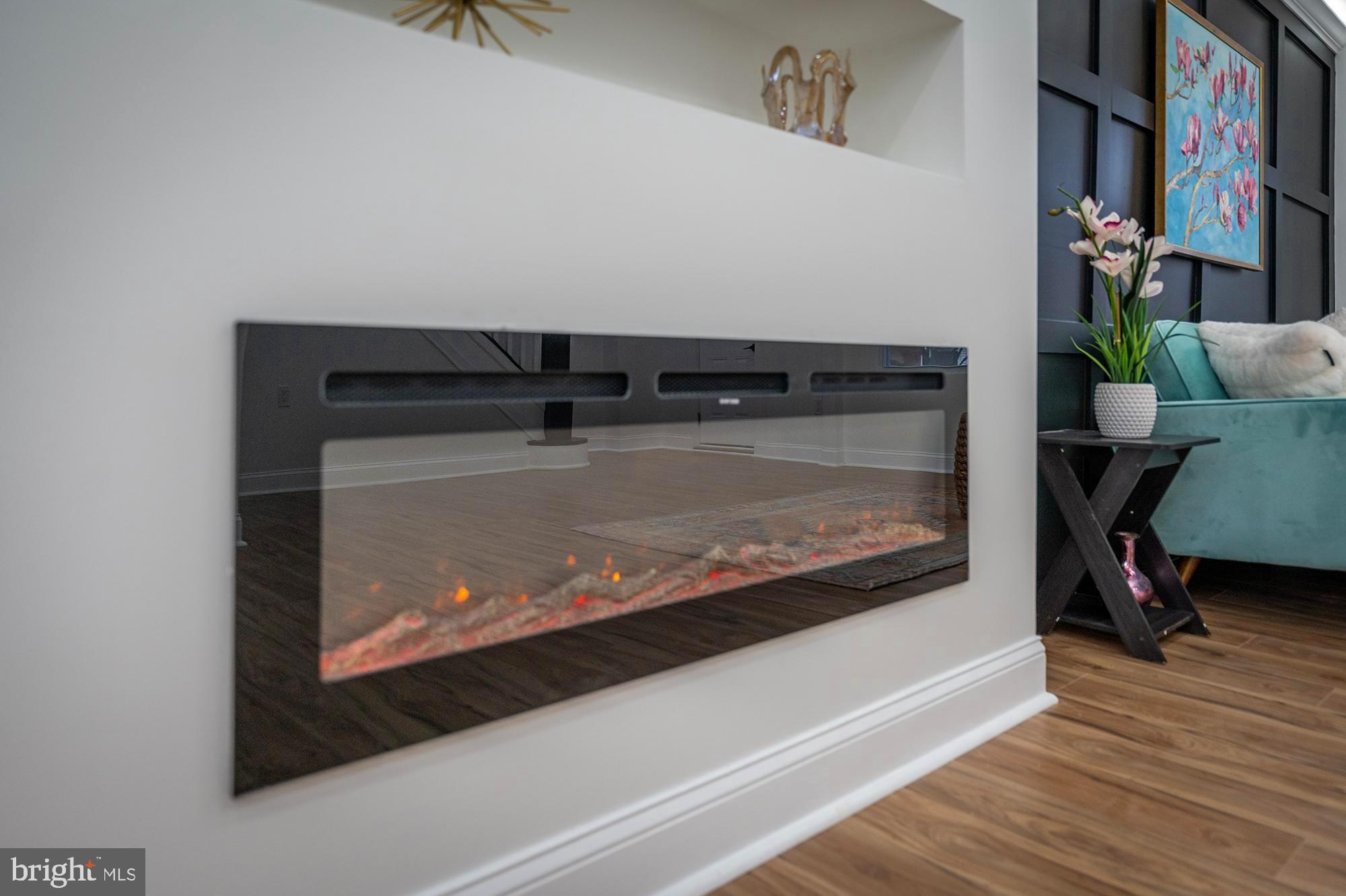 MONTEBELLO - Residential