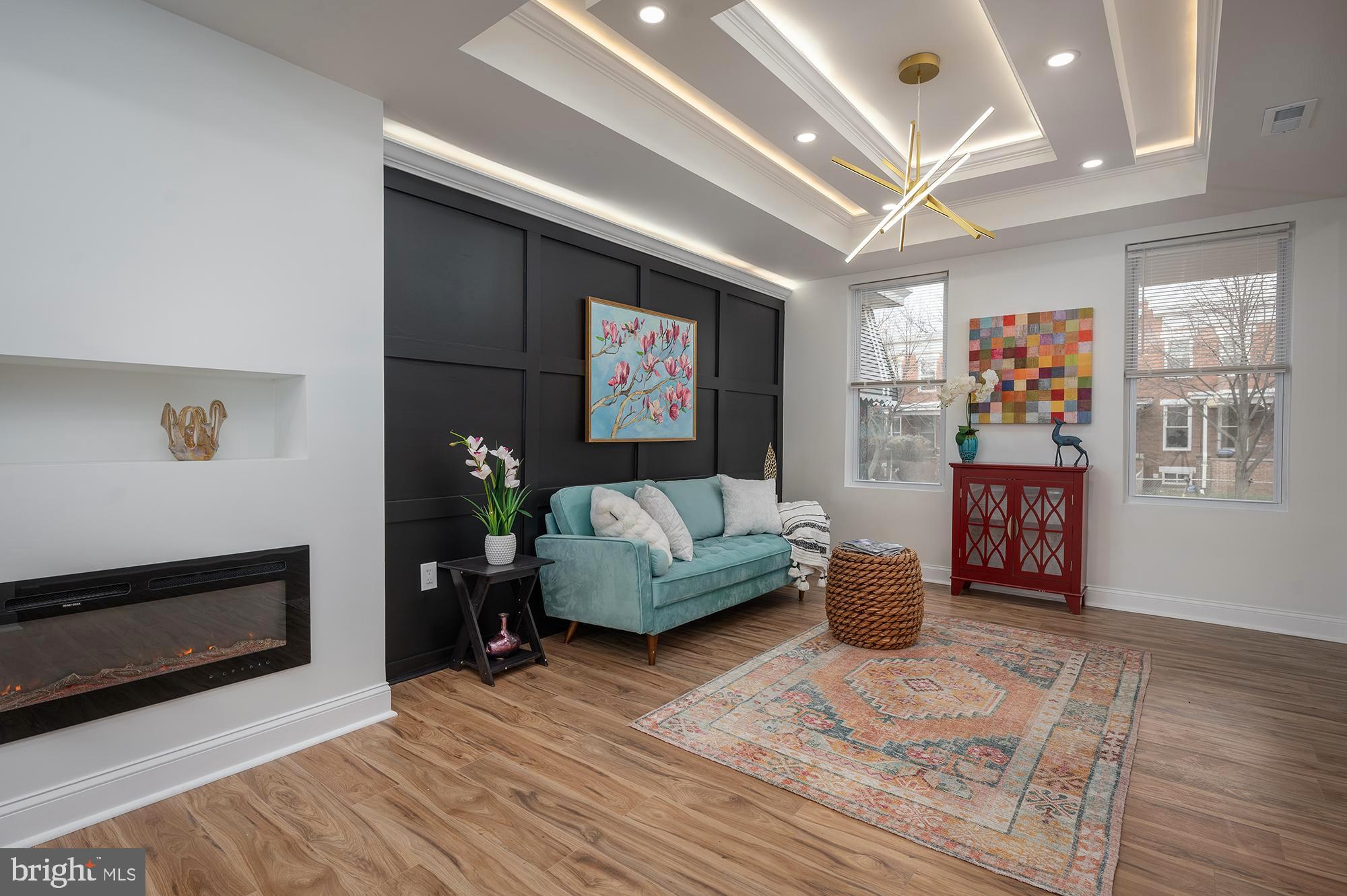 MONTEBELLO - Residential