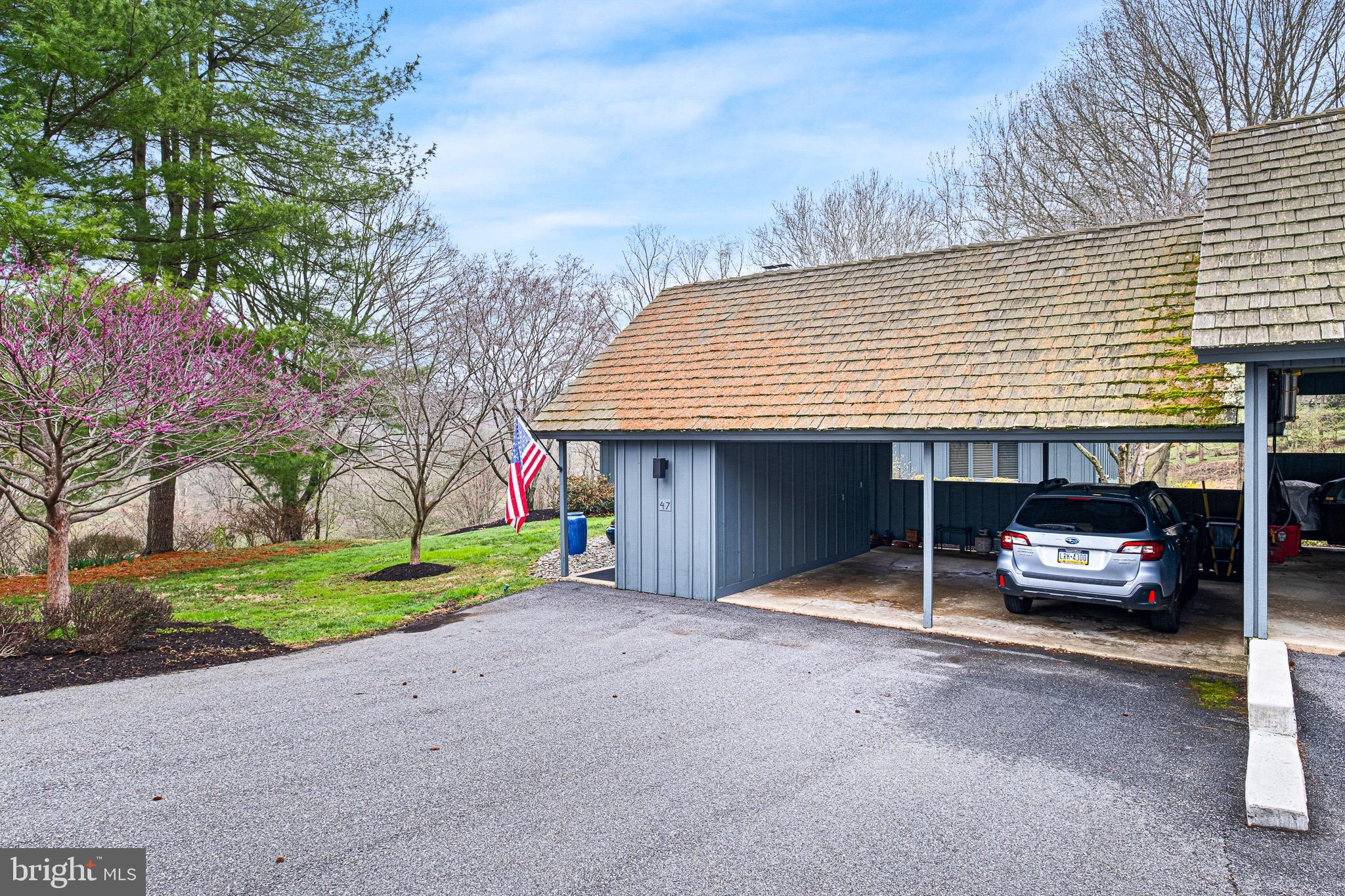 SOUTHRIDGE - Residential