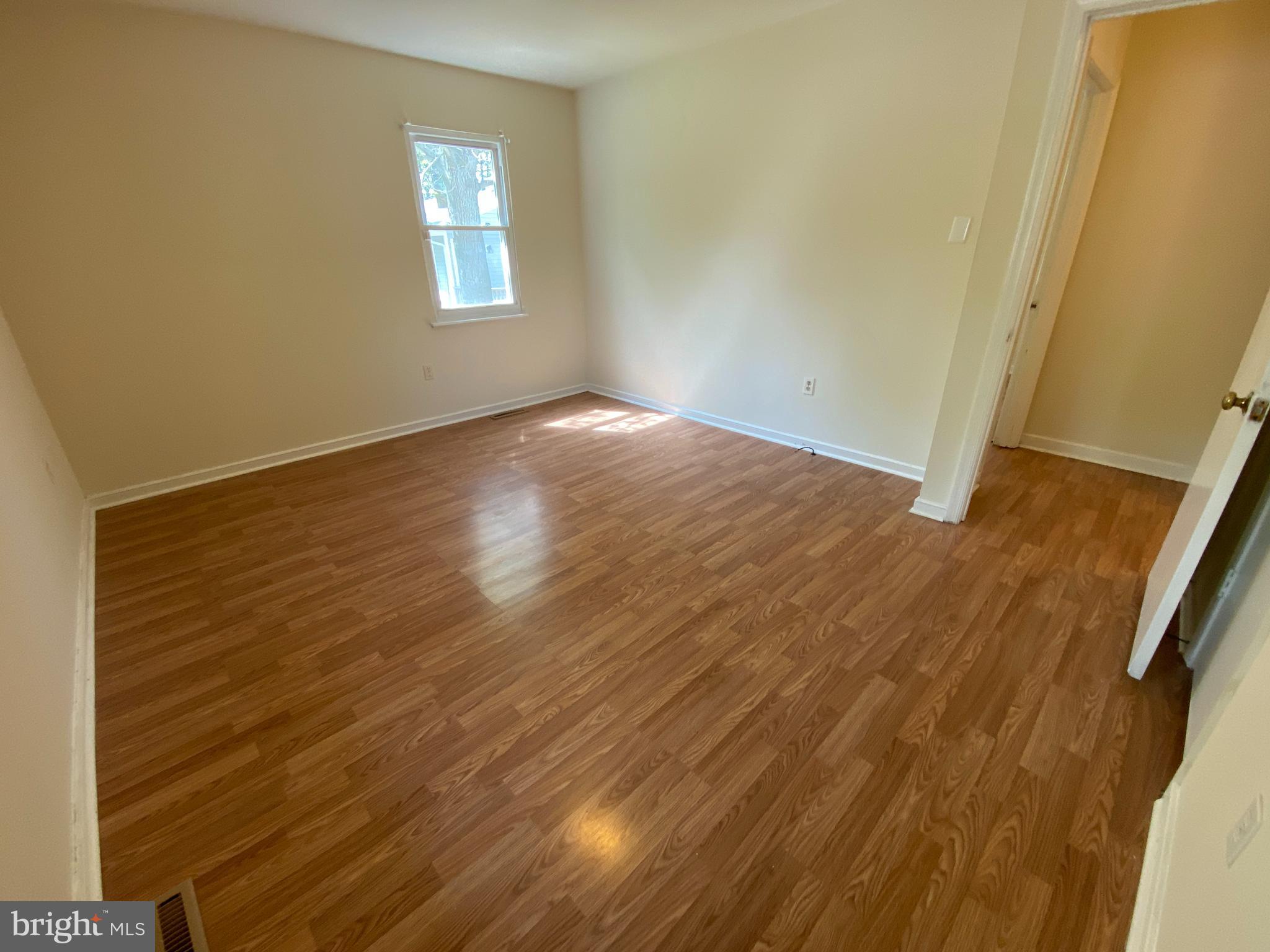 CAMPBELL CREEK VILLAGE - Residential Lease