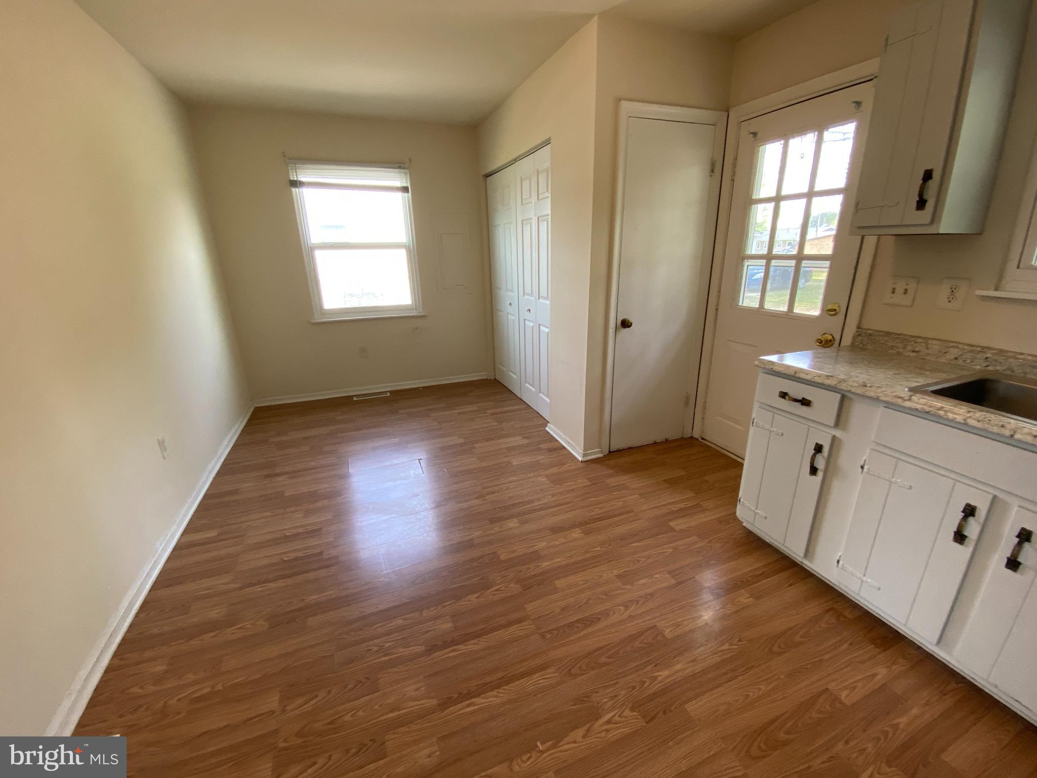 CAMPBELL CREEK VILLAGE - Residential Lease