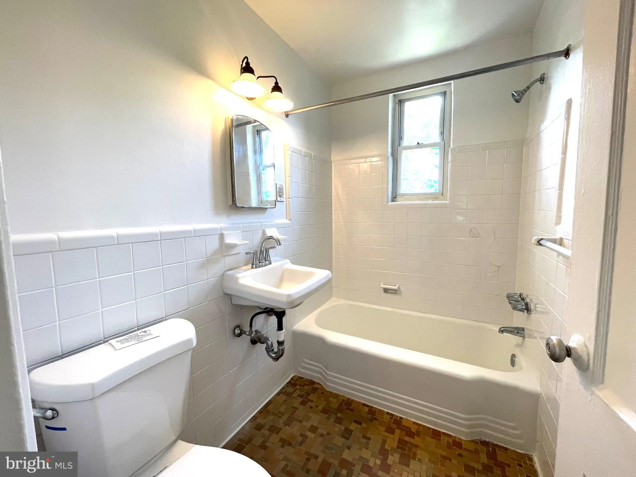 Additional image 17 of 108 Varnum Street NE, Washington, DC 20011