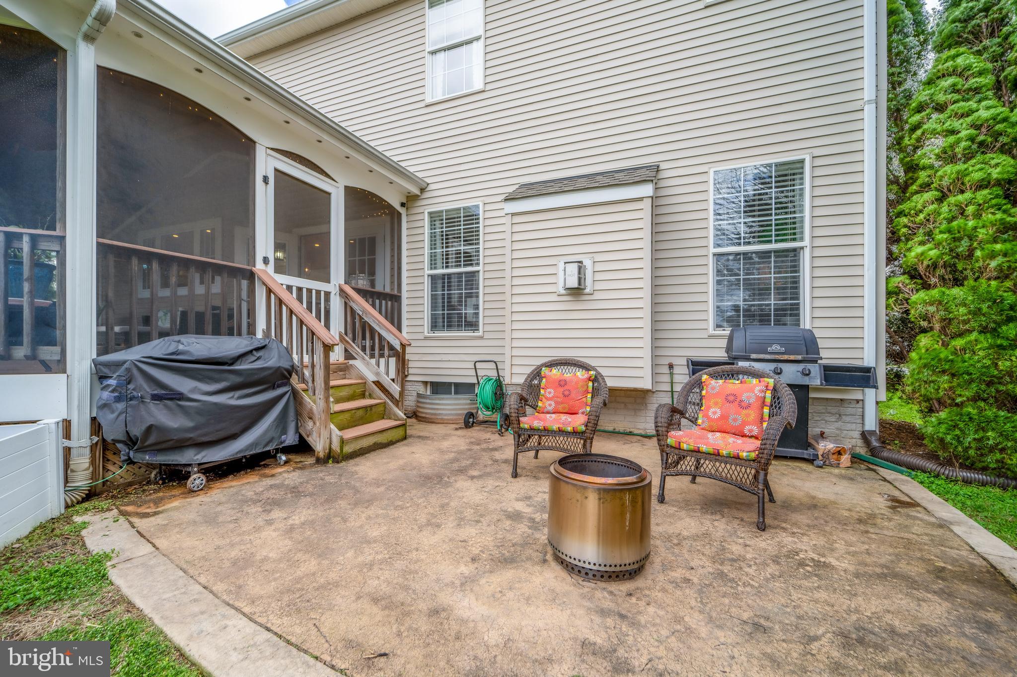 EVERGREEN MEADOWS - Residential Lease