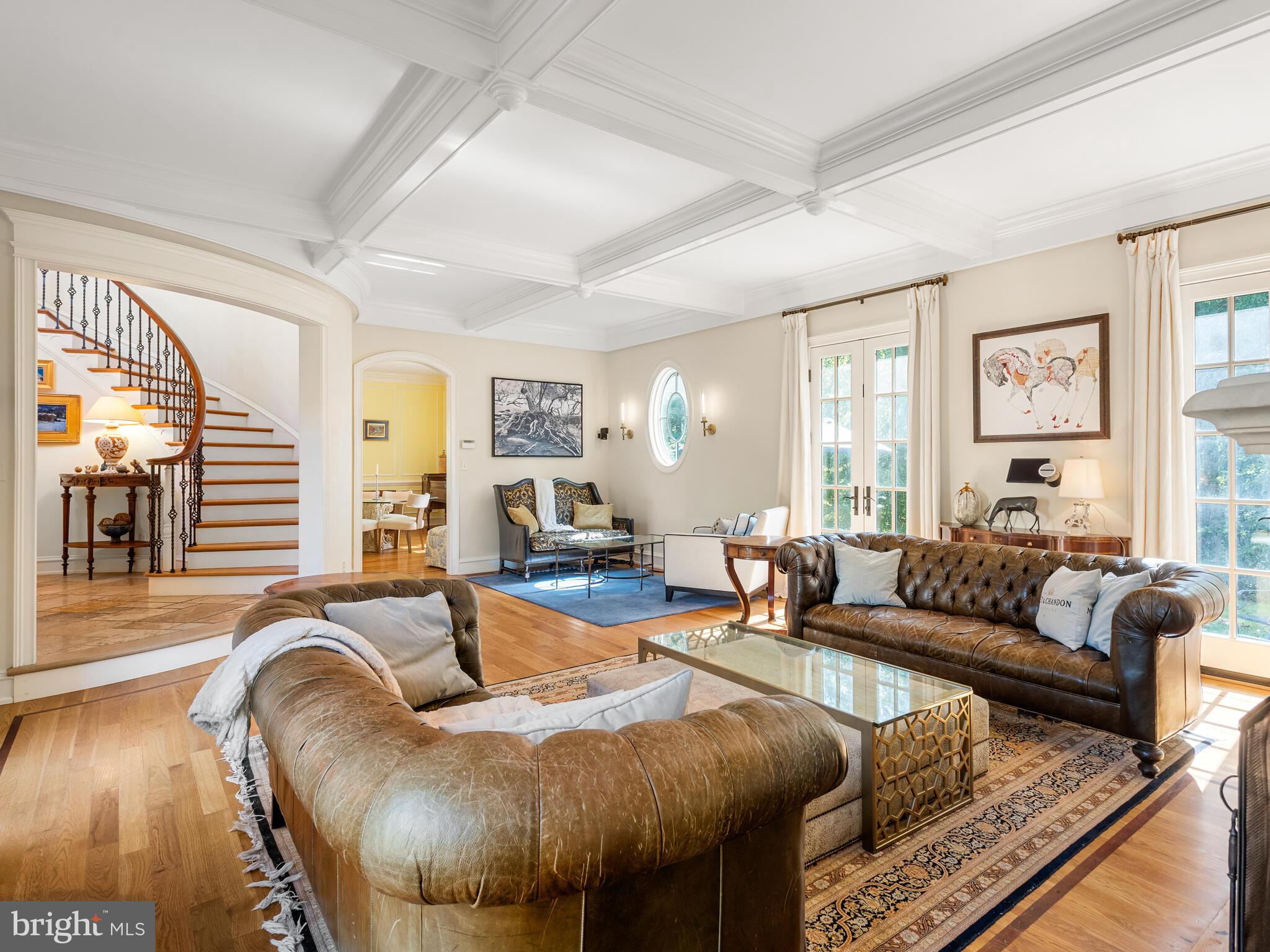 PINE CREEK - Residential