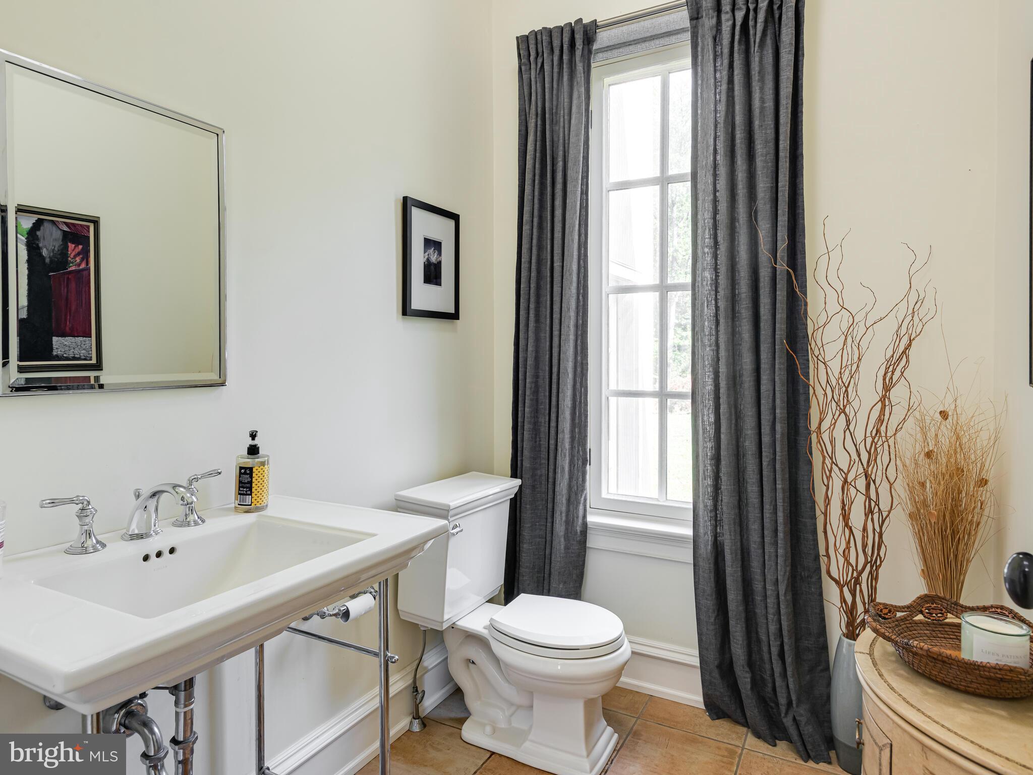 PINE CREEK - Residential