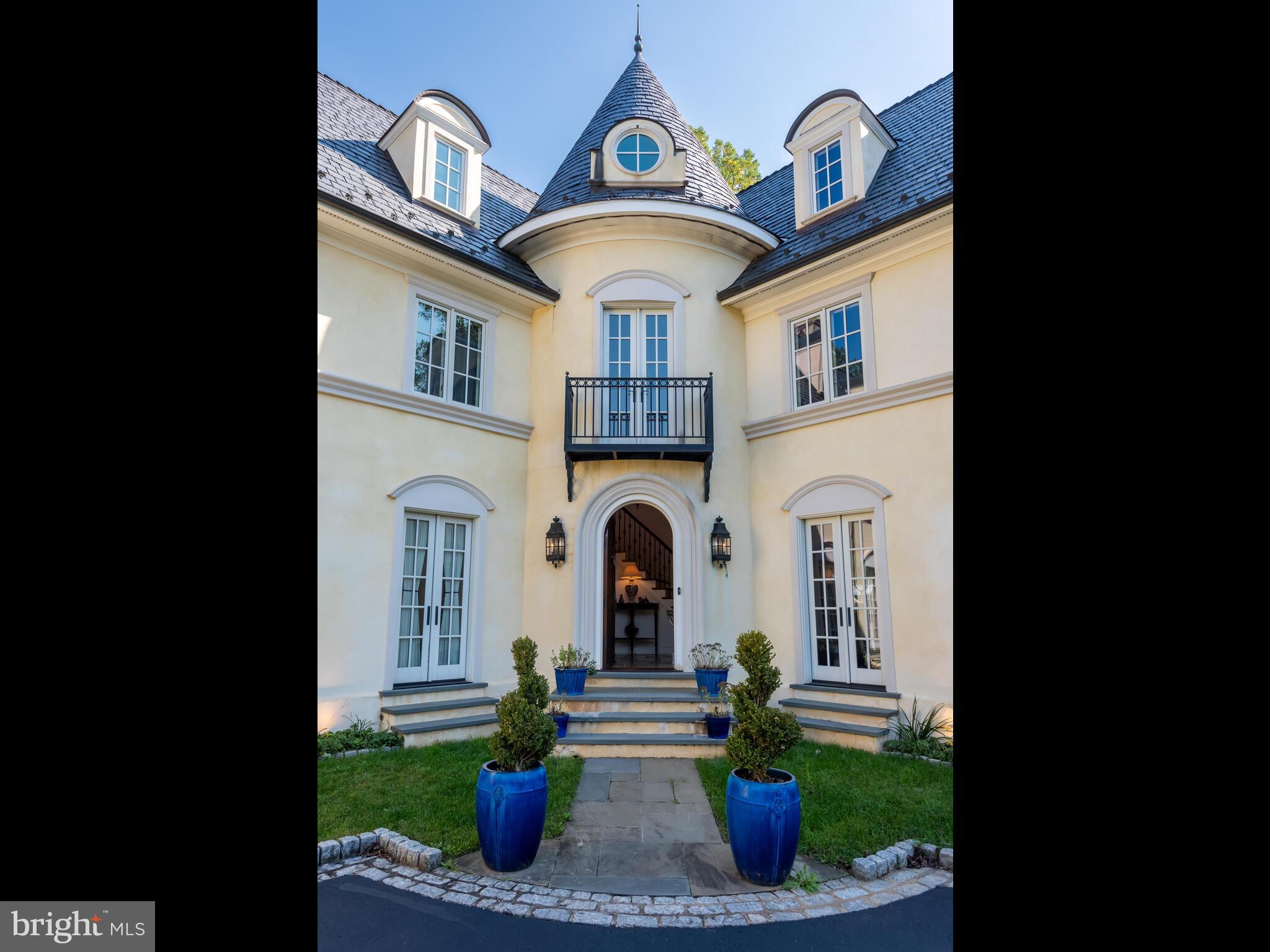 PINE CREEK - Residential