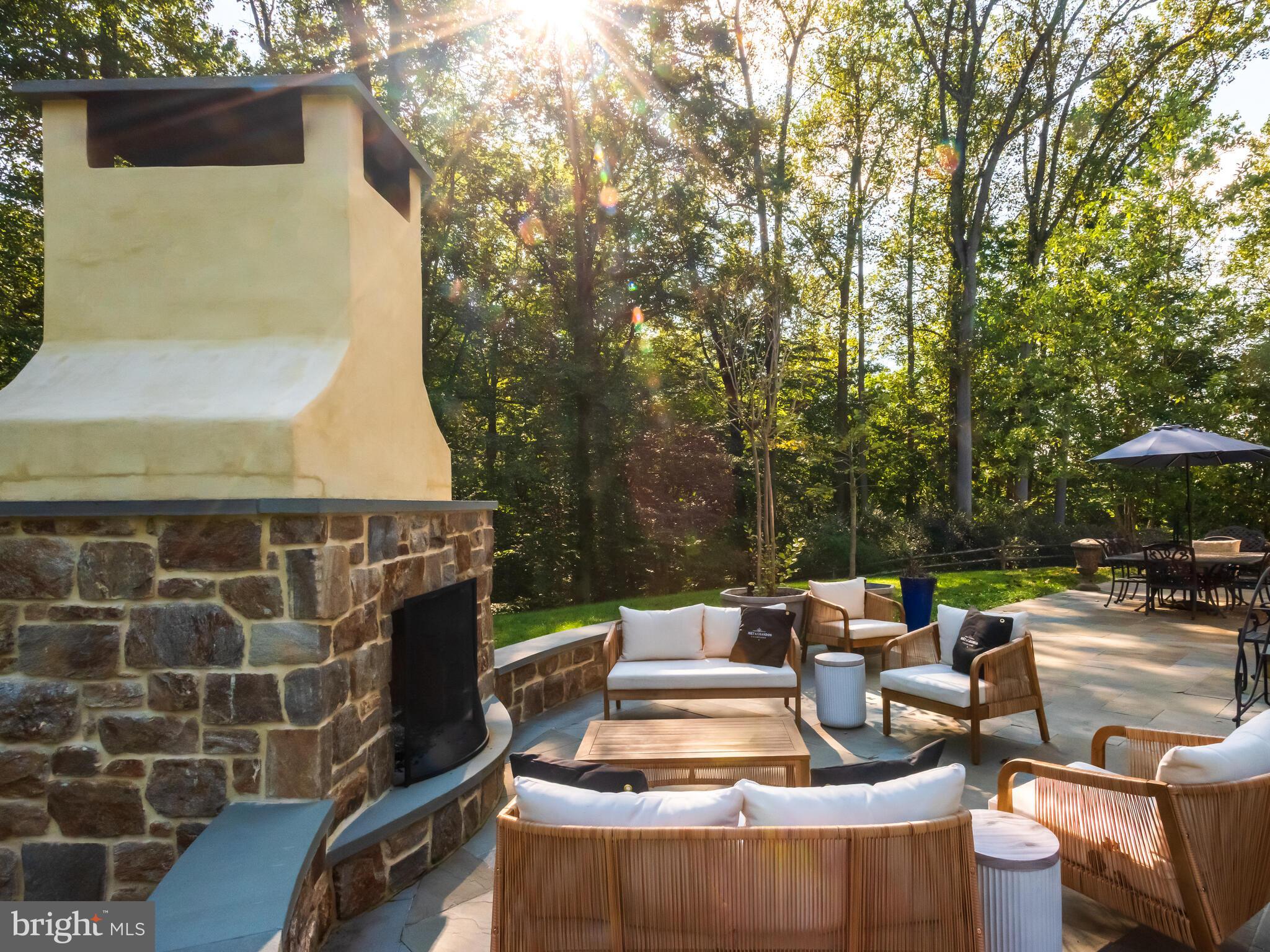 PINE CREEK - Residential