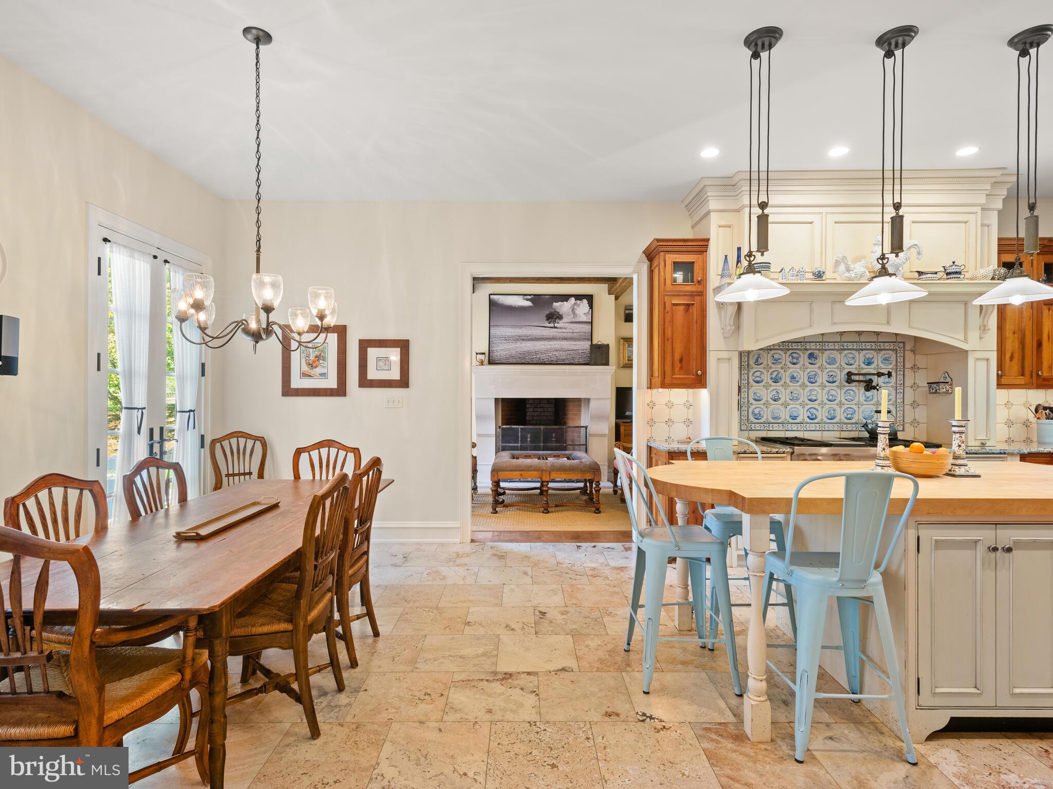 PINE CREEK - Residential