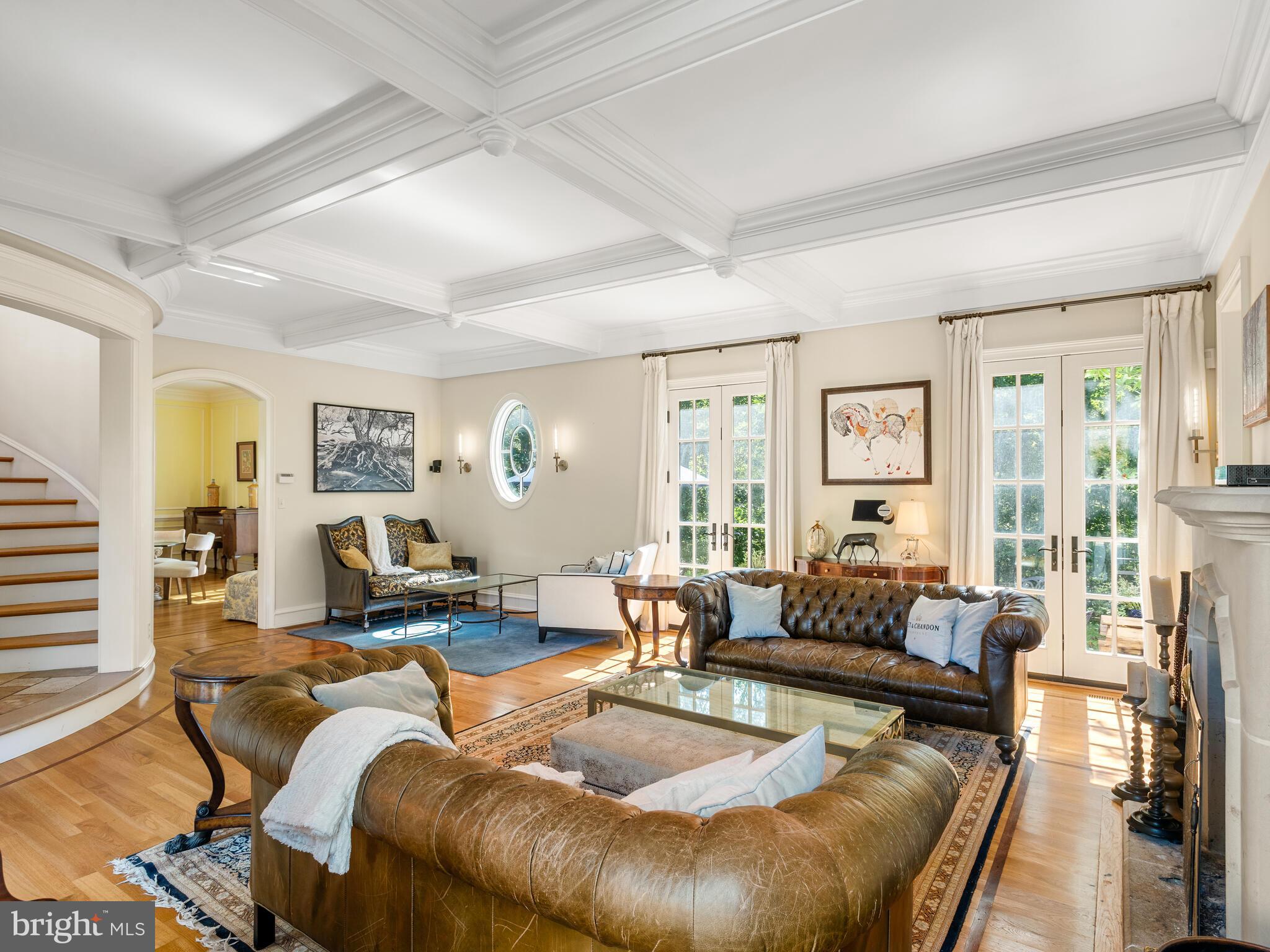 PINE CREEK - Residential