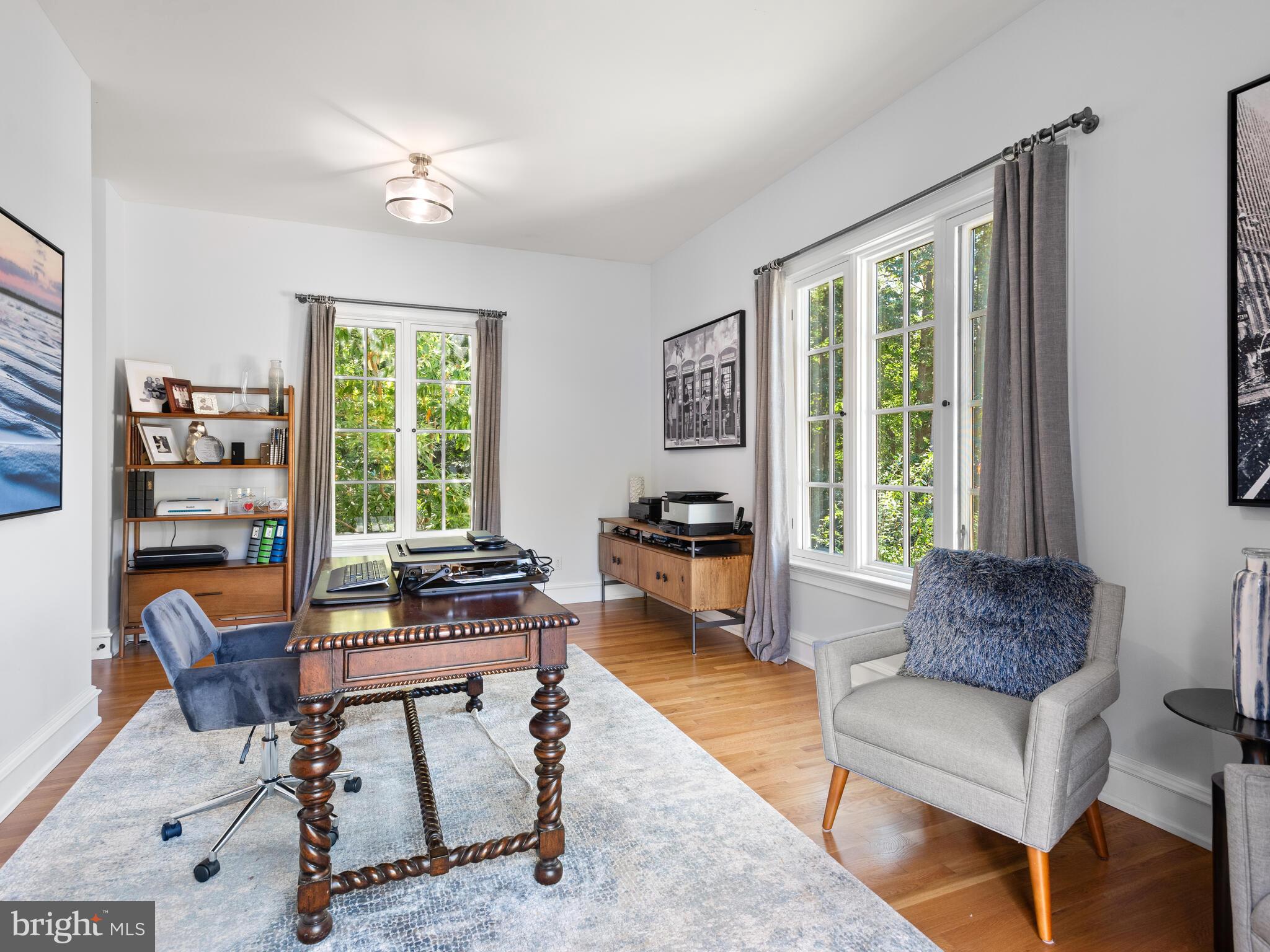 PINE CREEK - Residential