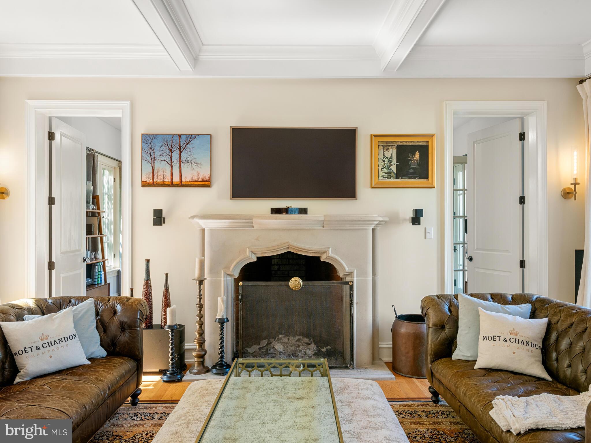 PINE CREEK - Residential