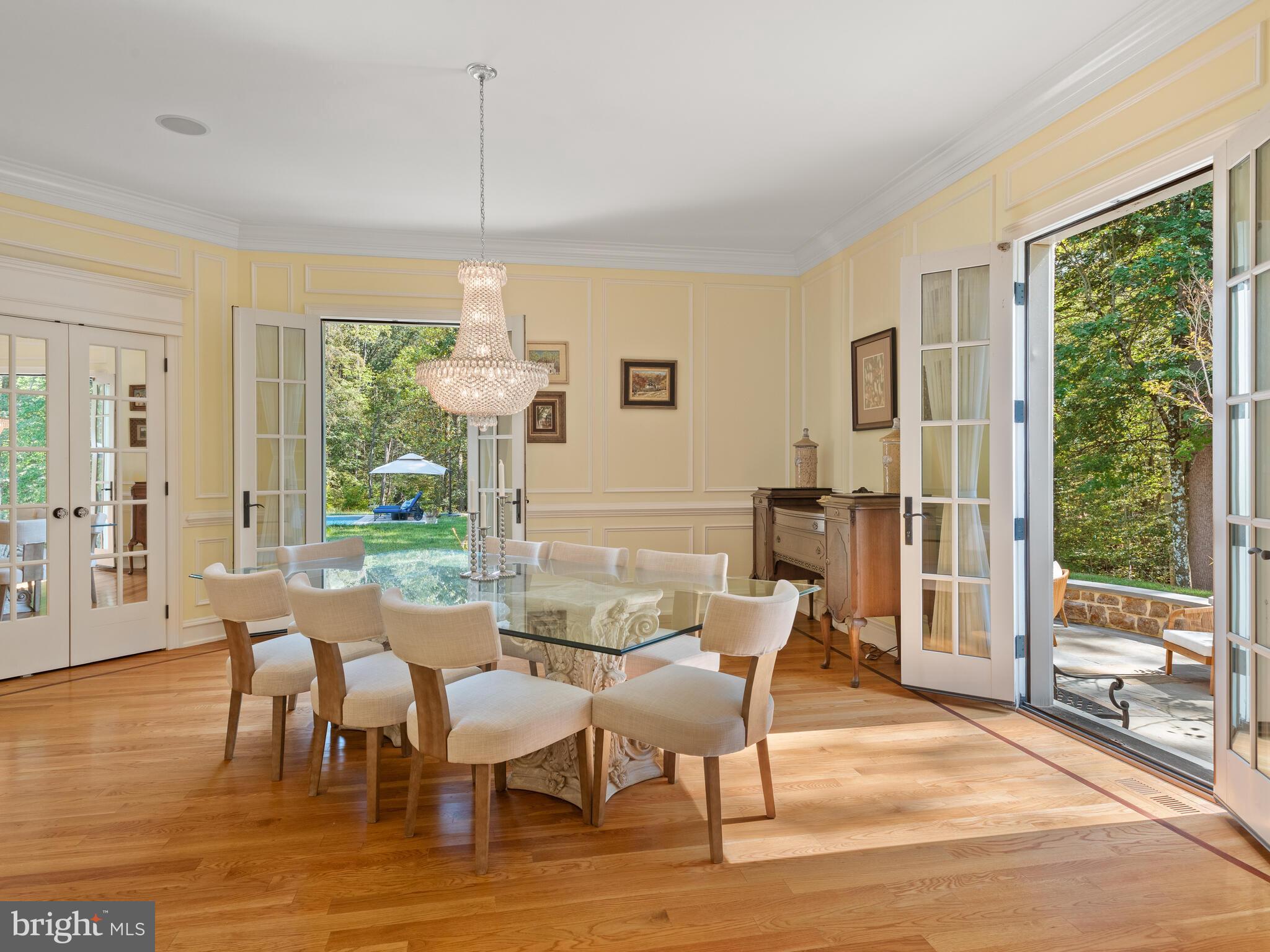 PINE CREEK - Residential