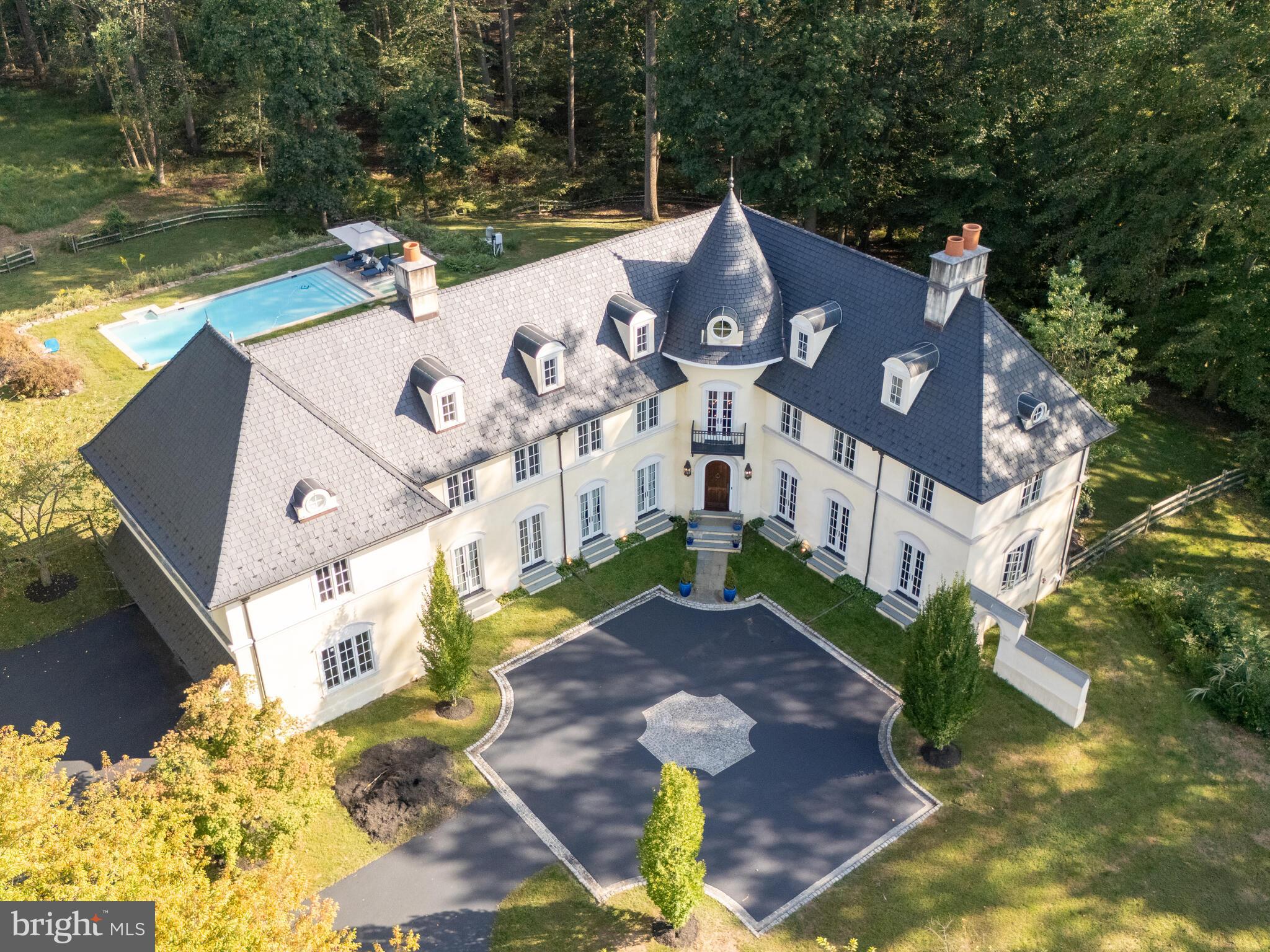 948 DROVERS LANE