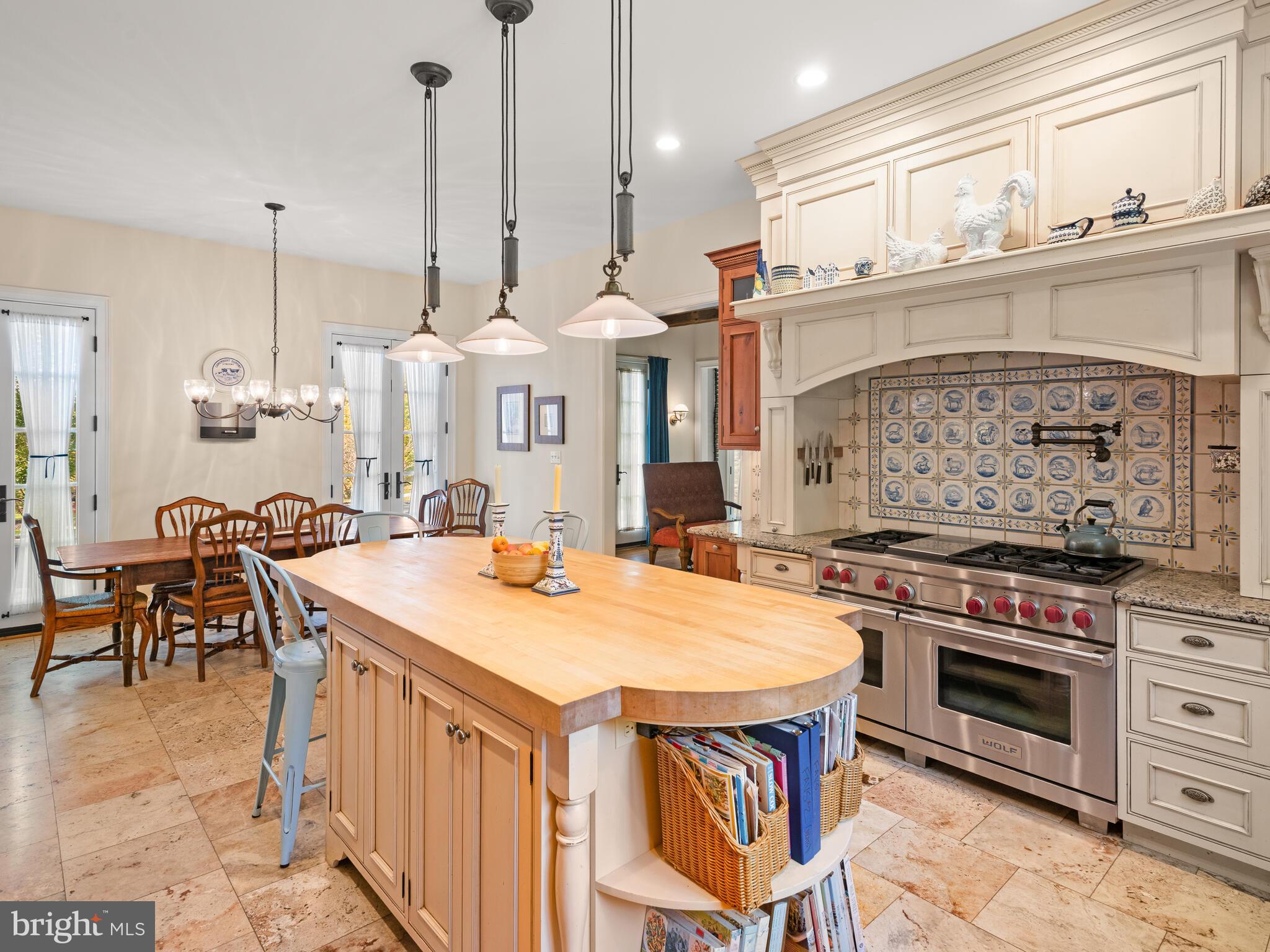 PINE CREEK - Residential