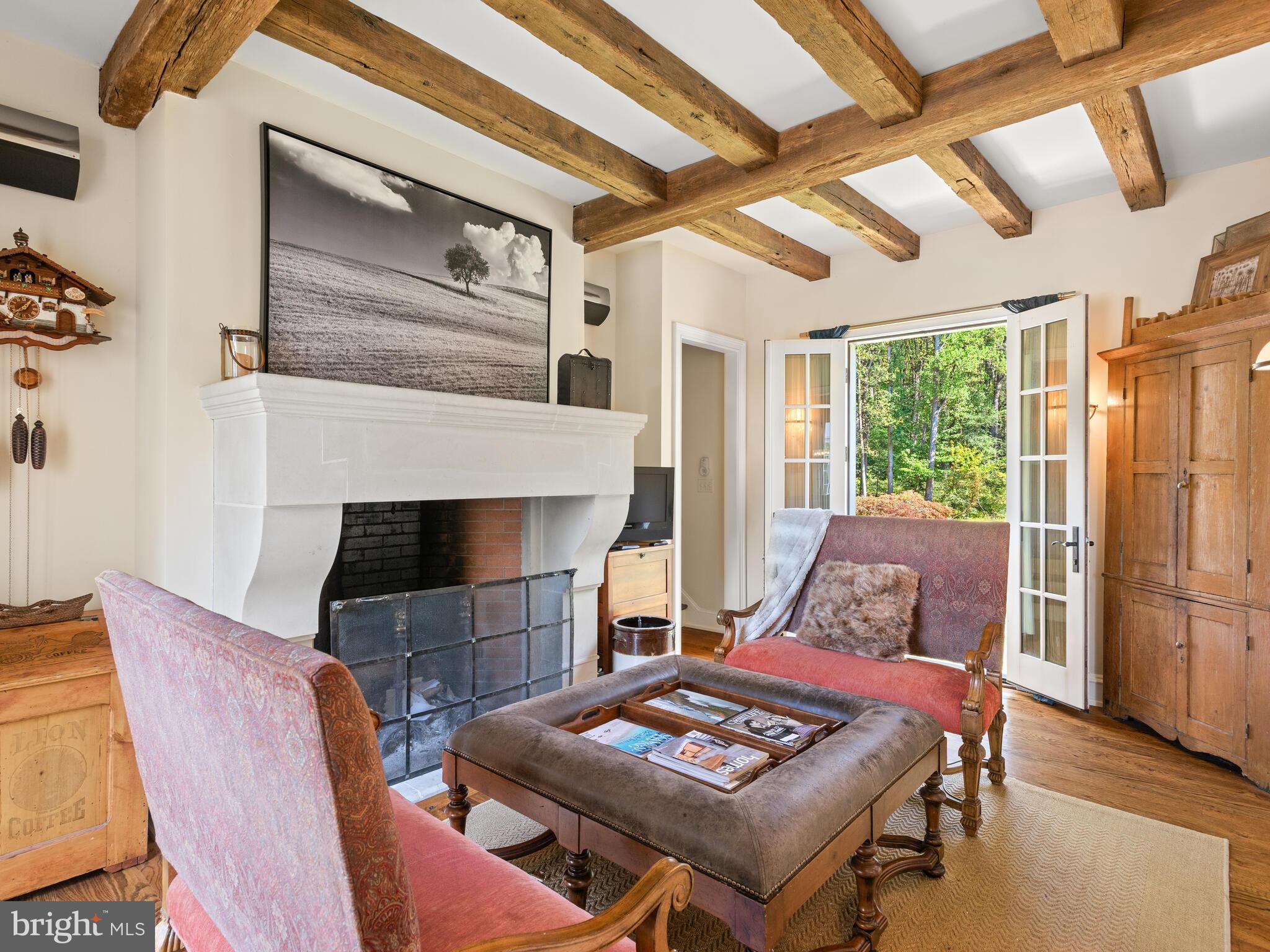 PINE CREEK - Residential