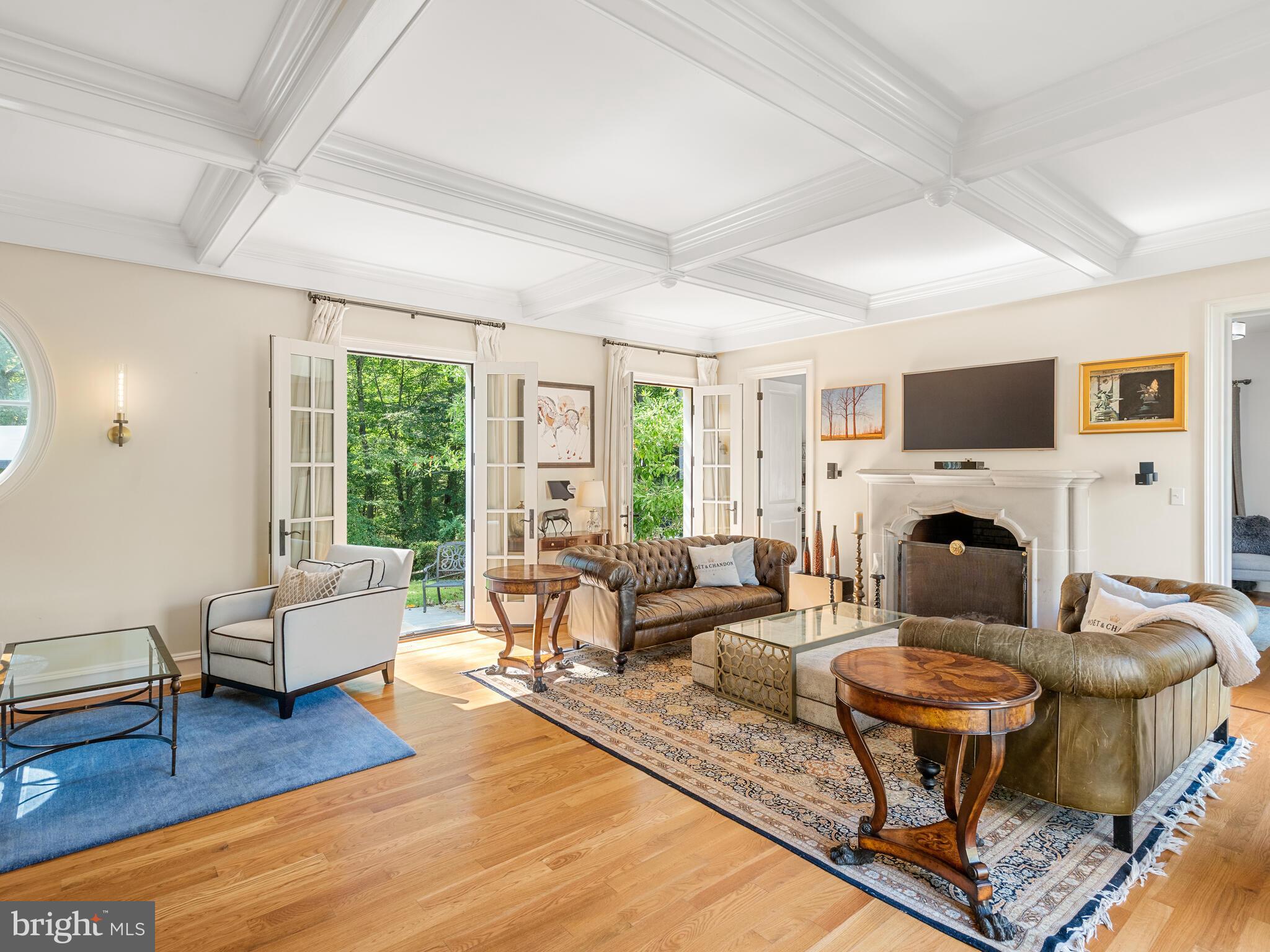 PINE CREEK - Residential