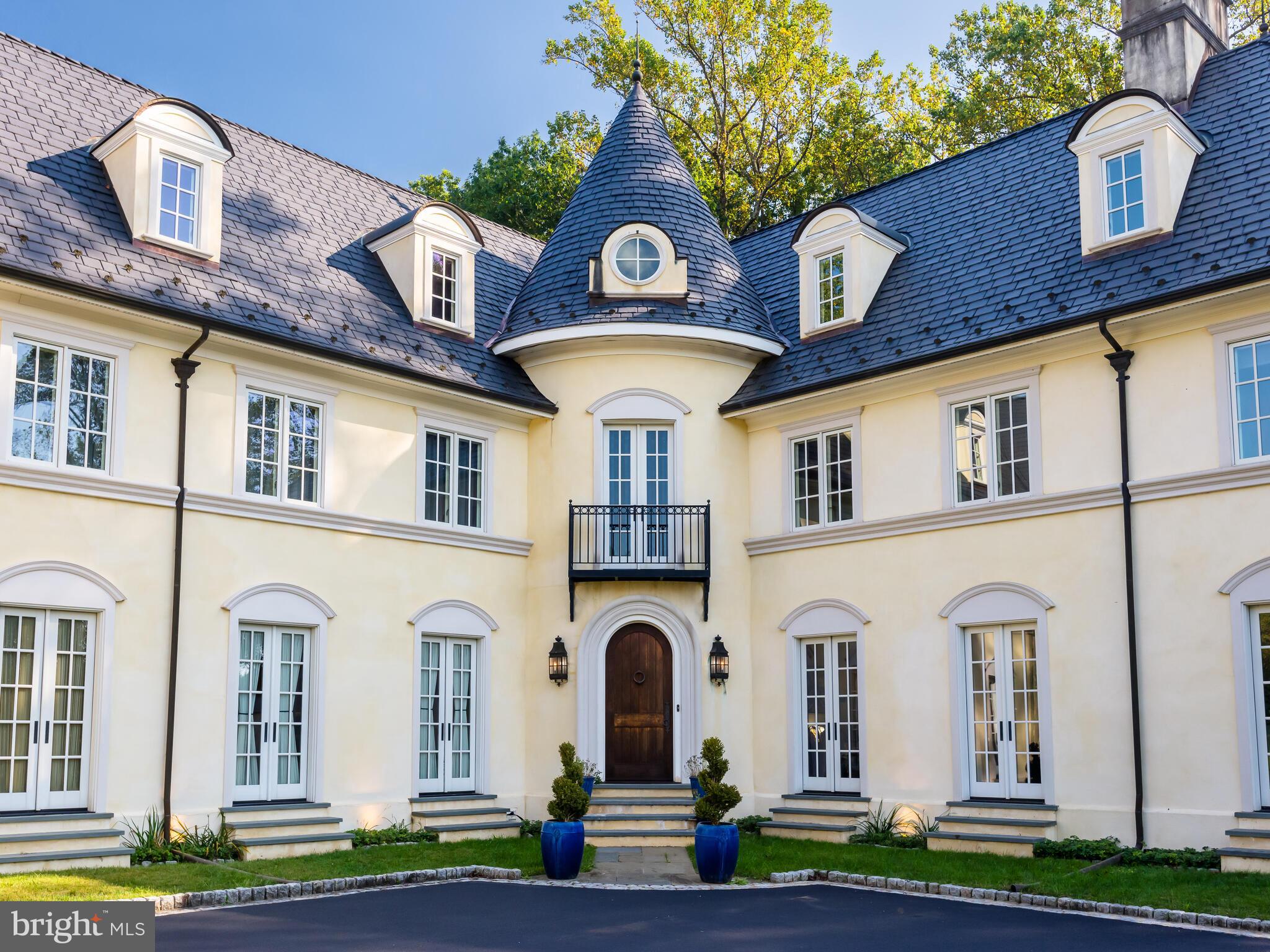 PINE CREEK - Residential