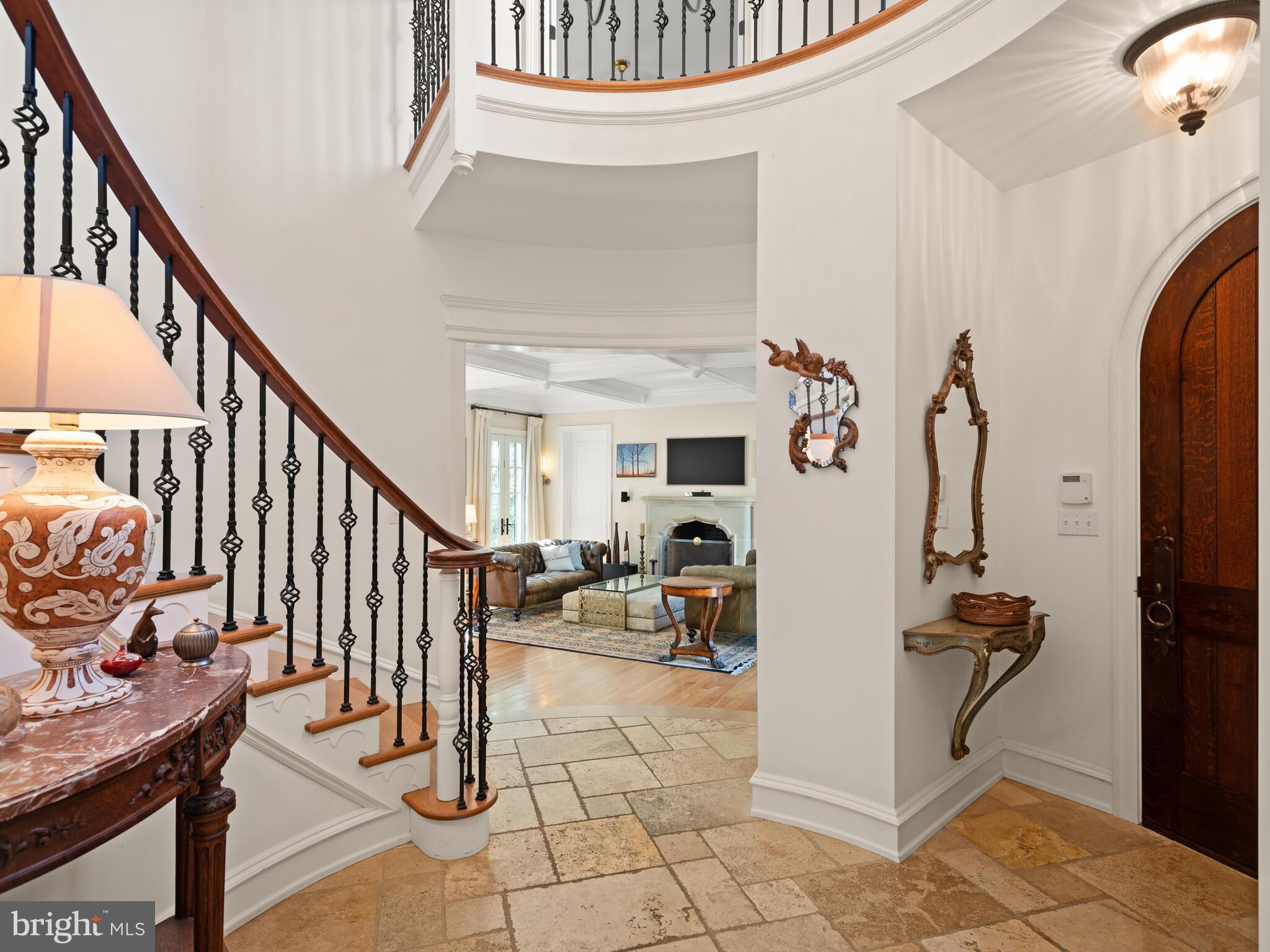 PINE CREEK - Residential