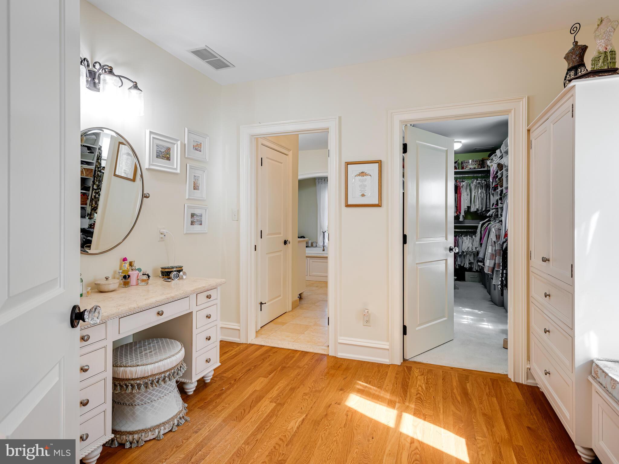 PINE CREEK - Residential