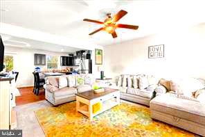 WILLOW GATE - Residential Lease