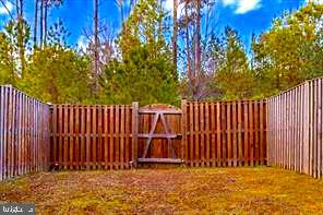 WILLOW GATE - Residential Lease