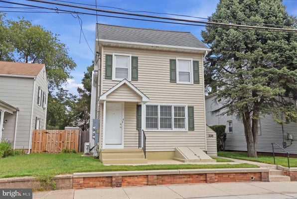 228 WASHINGTON ST, MORRISVILLE, PA 19067 - Image 62793b9048456fa4c7fdfa3302d9cb0e/3673861016