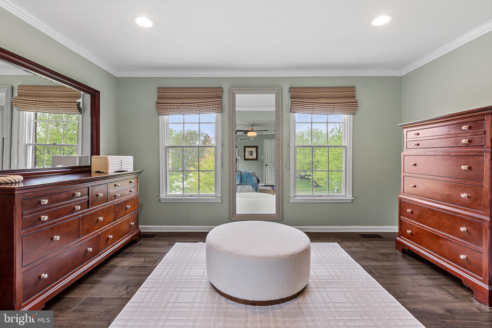 BRIDLE ESTATES - Residential