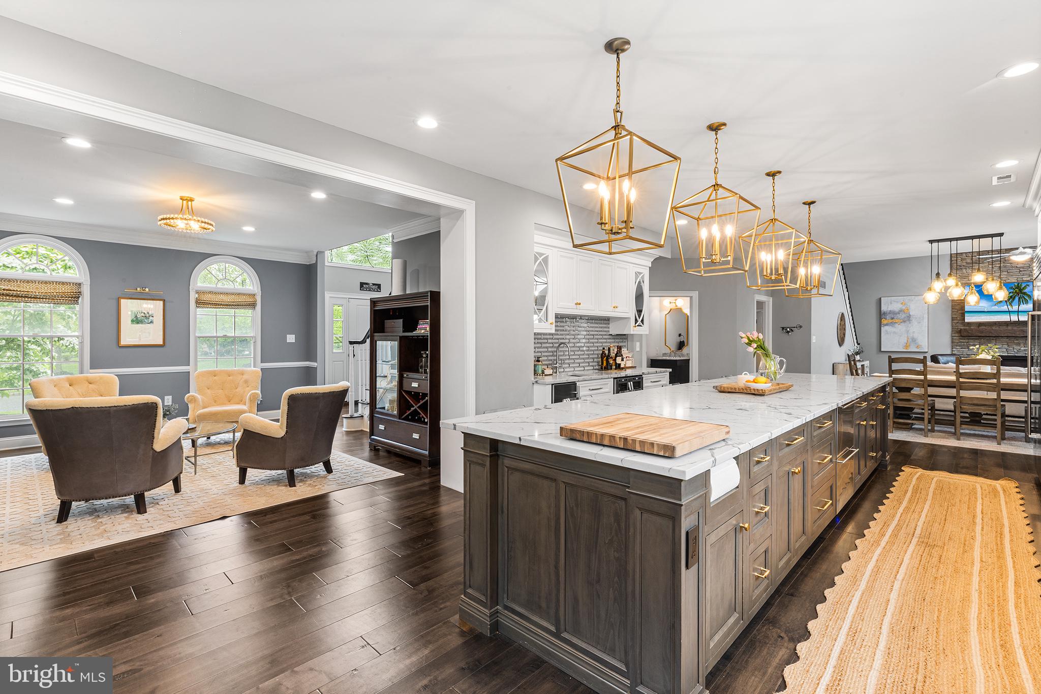 BRIDLE ESTATES - Residential