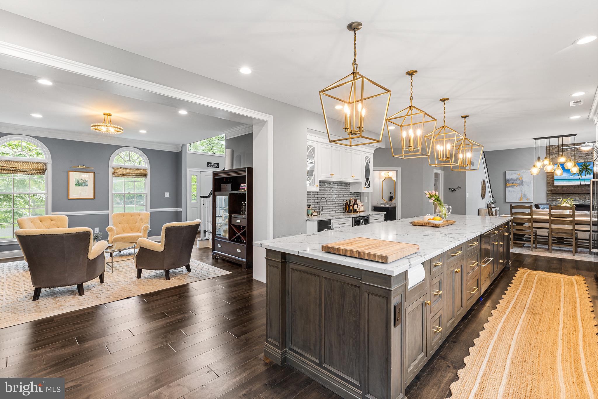 BRIDLE ESTATES - Residential