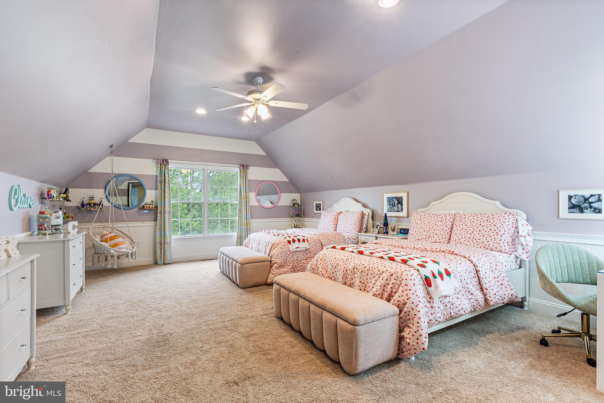 BRIDLE ESTATES - Residential