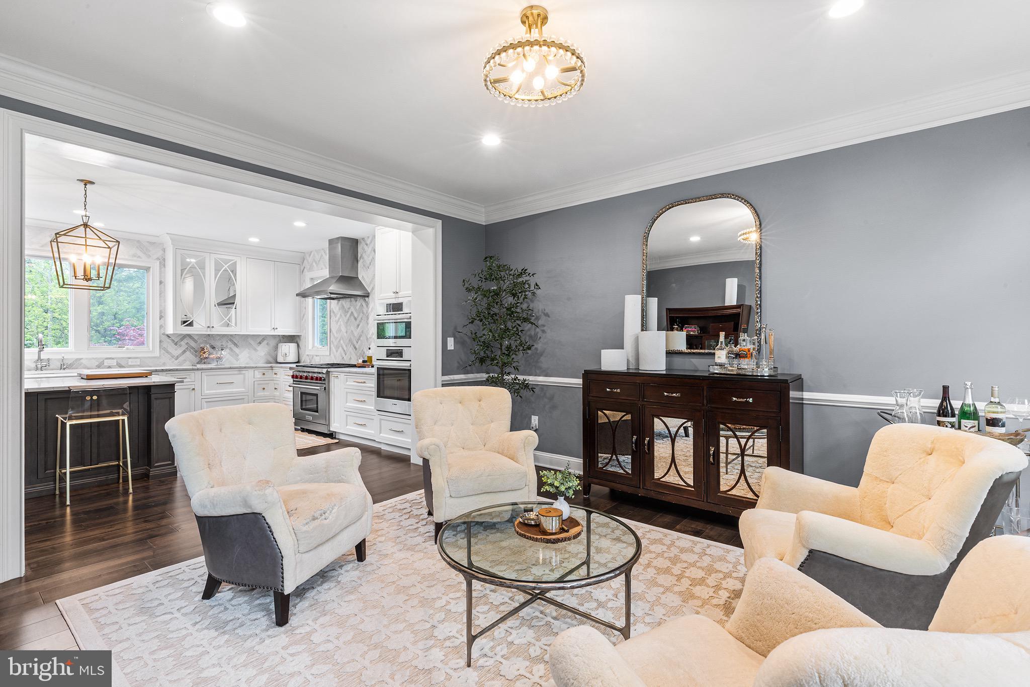 BRIDLE ESTATES - Residential