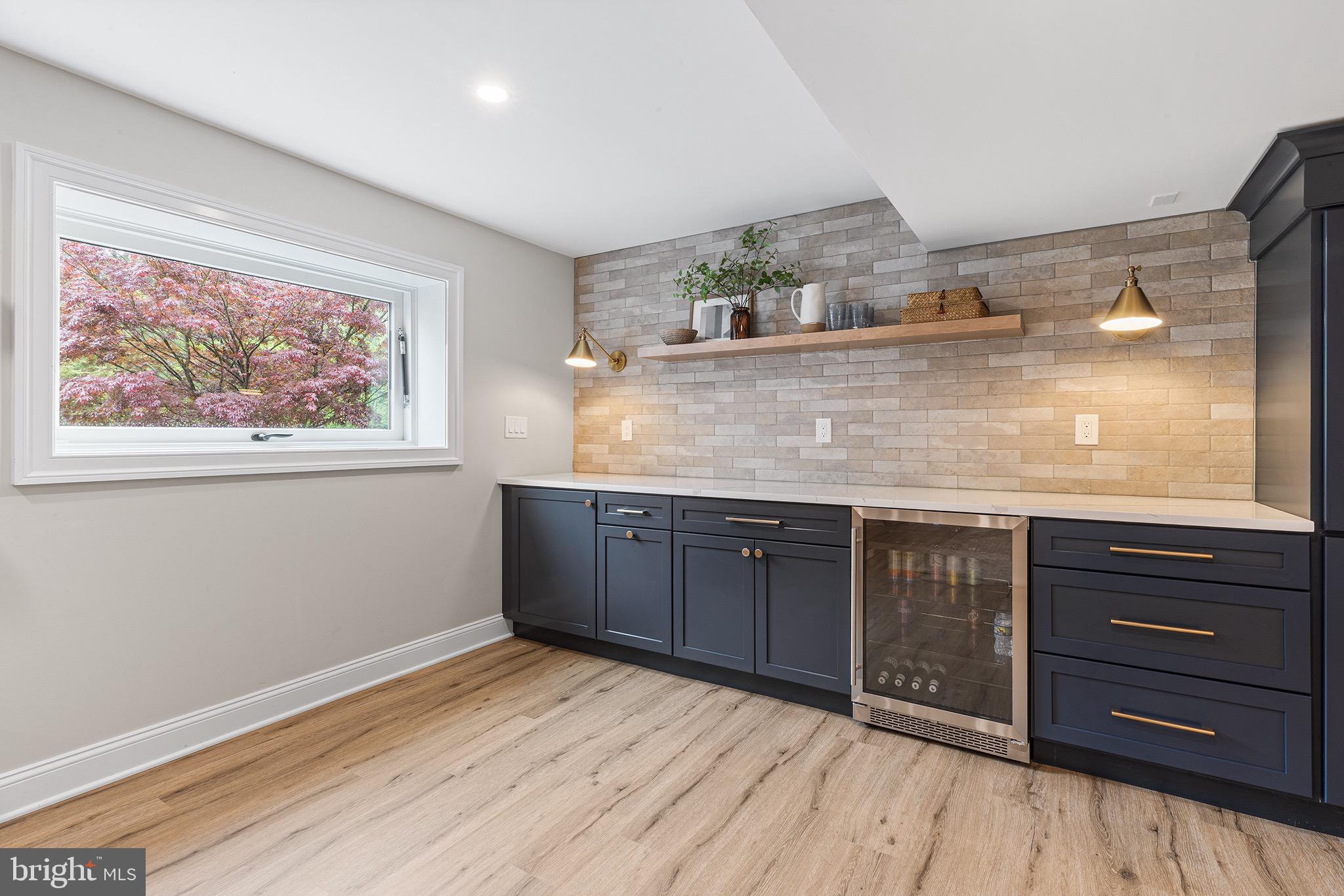 BRIDLE ESTATES - Residential