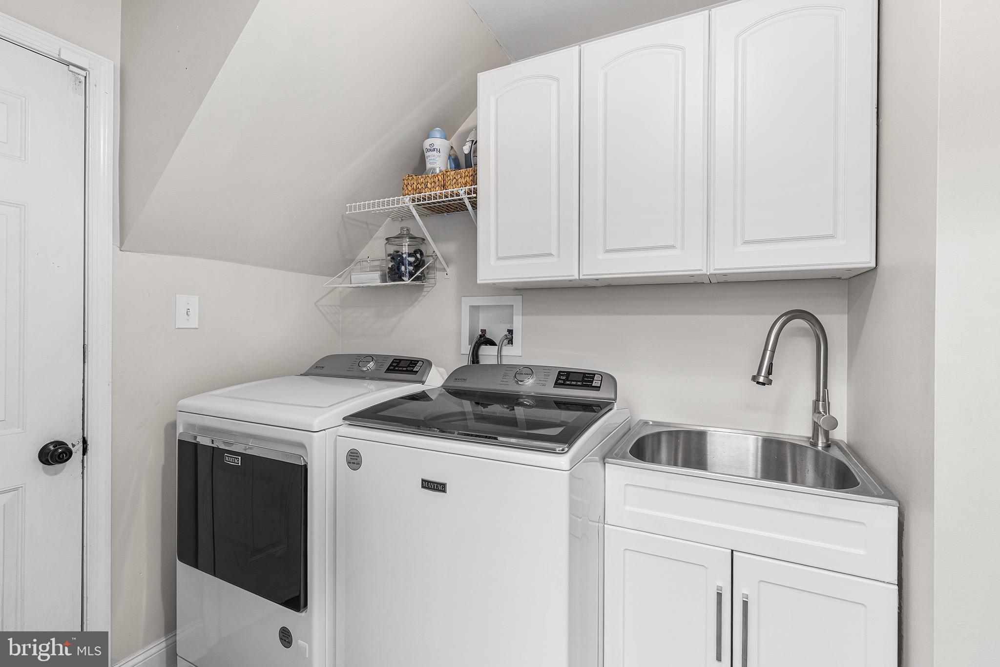 BRIDLE ESTATES - Residential