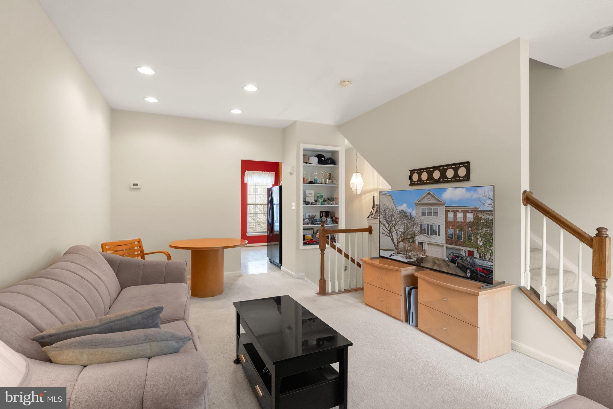 BARRHILL AT INVERNESS VILLAGE - Residential