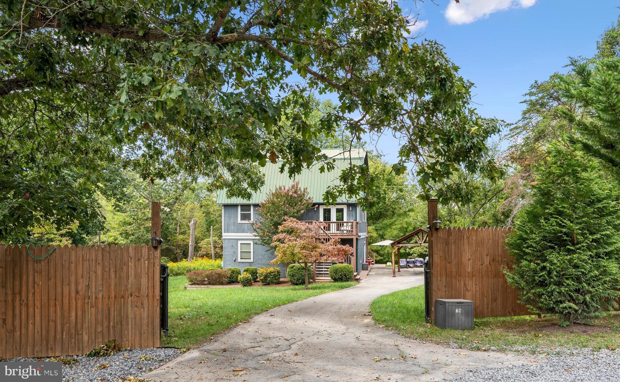 JOHN BROWN FARM - Residential