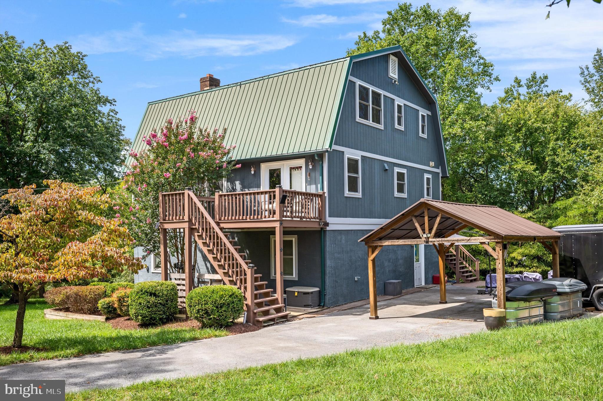 JOHN BROWN FARM - Residential