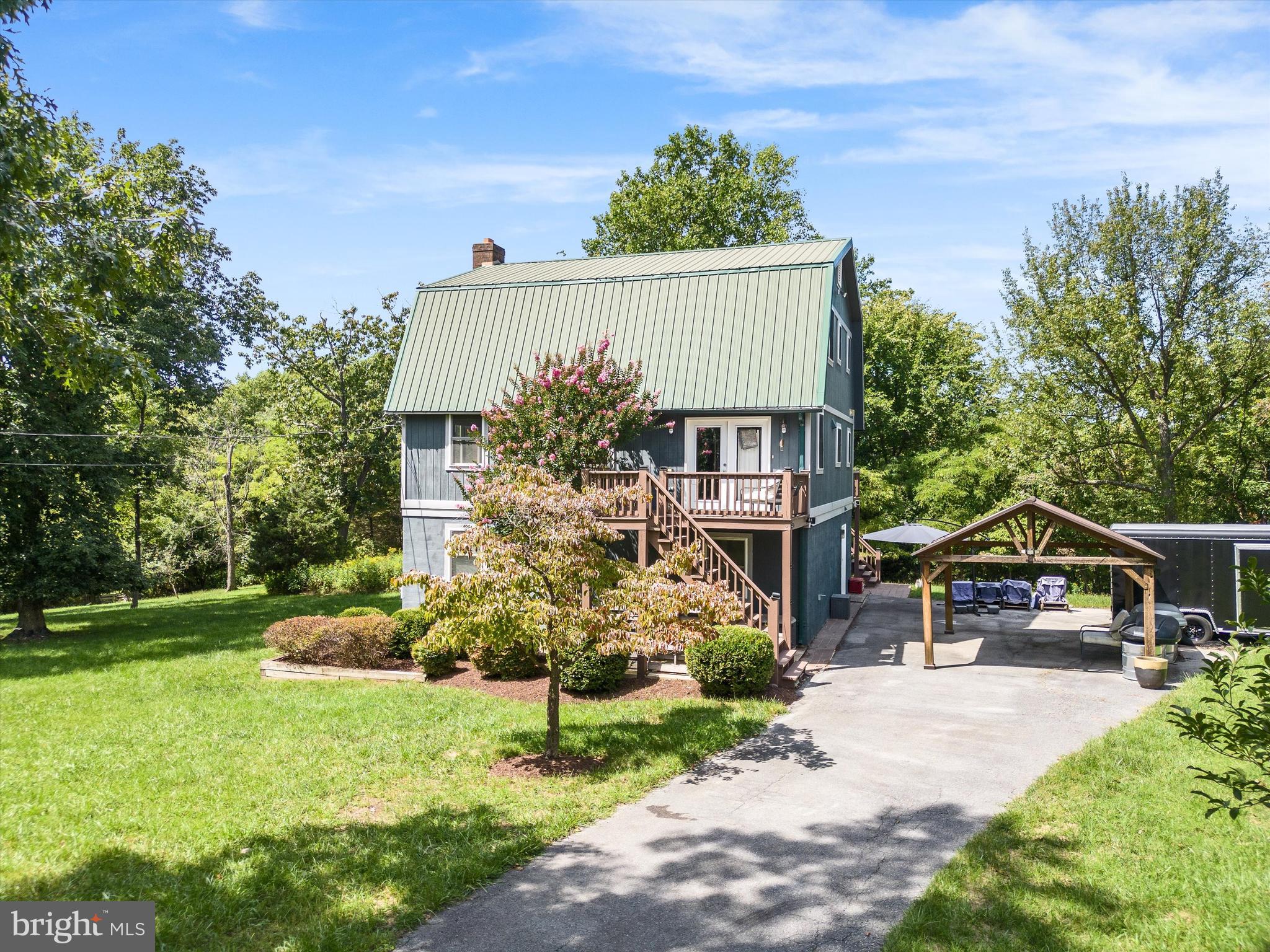 JOHN BROWN FARM - Residential