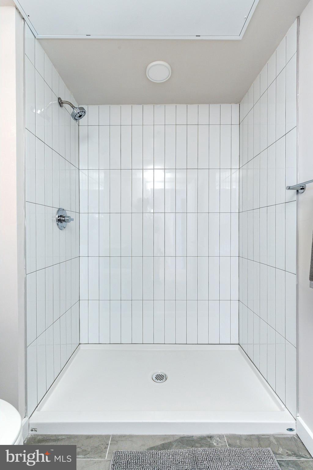 FISHTOWN - Residential Lease